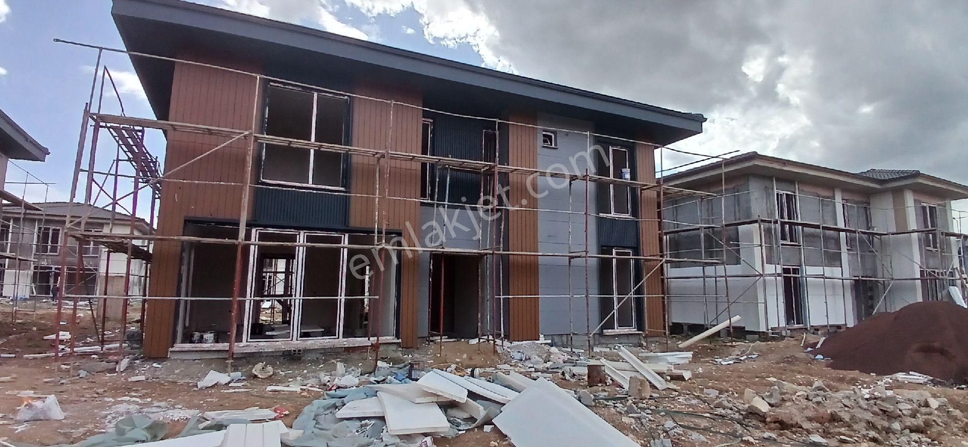 Batı Prestij Projesinden Satılık Villa