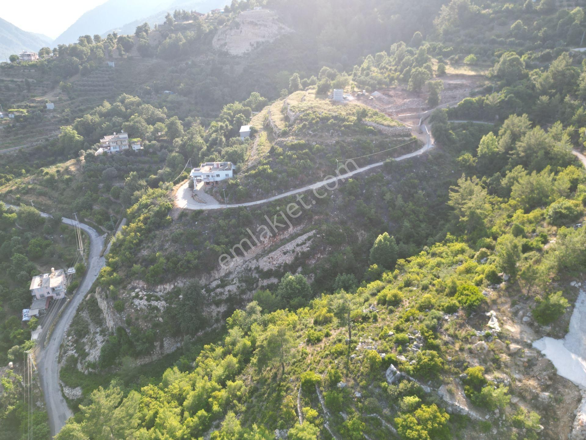 Dimçayı Bıçakçı Köyünde Göl Manzaralı Satılık 6200 M2 Tarla - Görsel 21