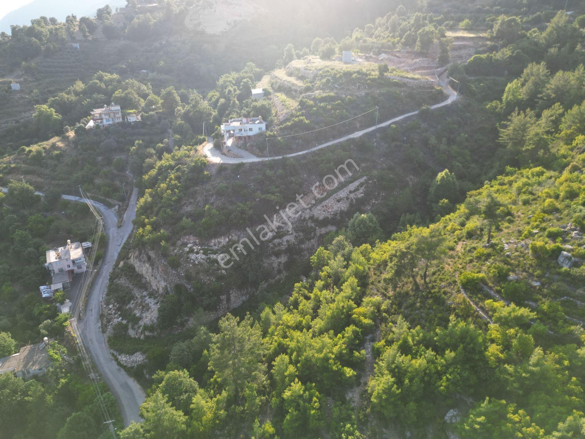 Dimçayı Bıçakçı Köyünde Göl Manzaralı Satılık 6200 M2 Tarla - Görsel 22