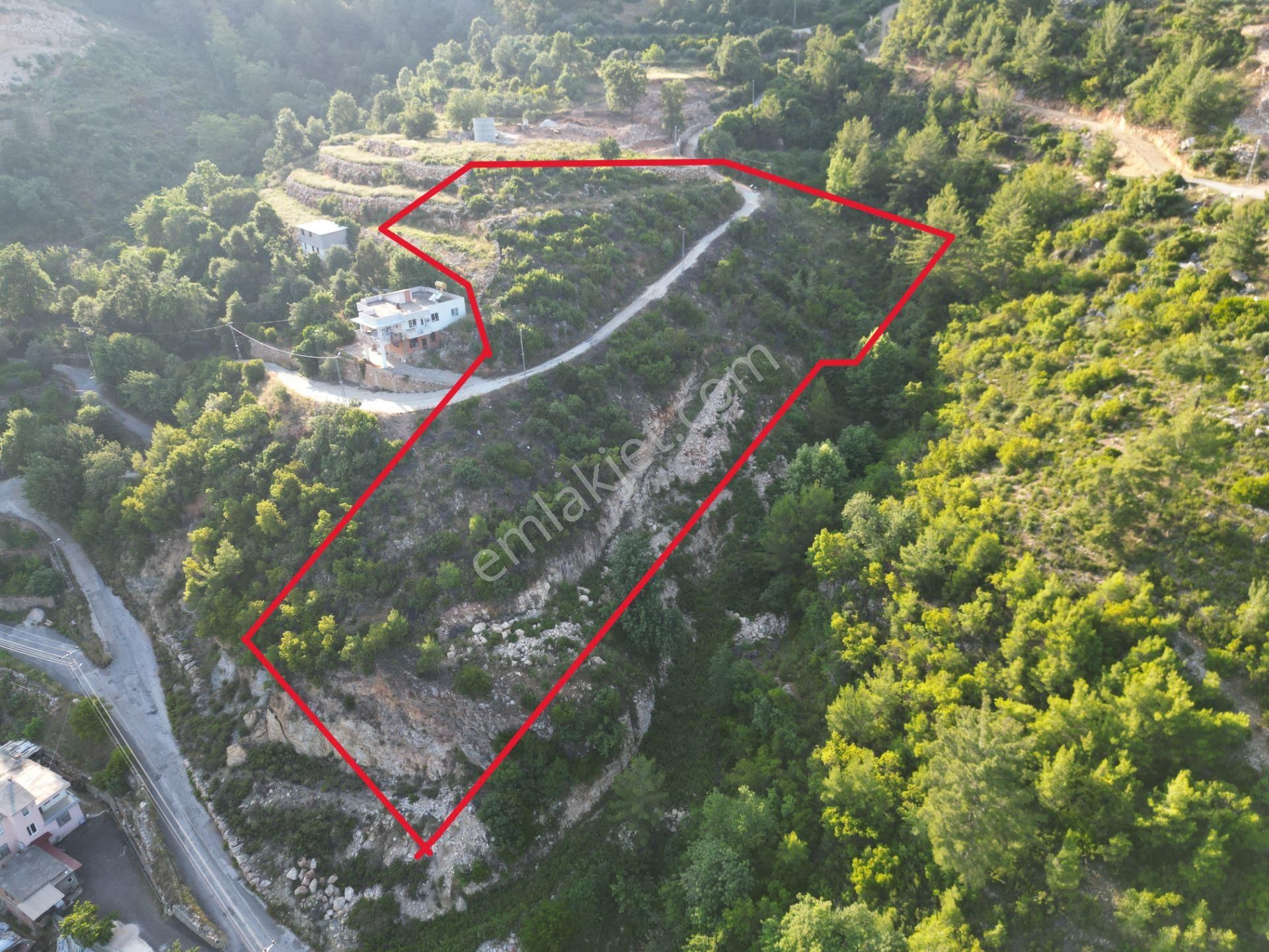 Dimçayı Bıçakçı Köyünde Göl Manzaralı Satılık 6200 M2 Tarla - Görsel 24