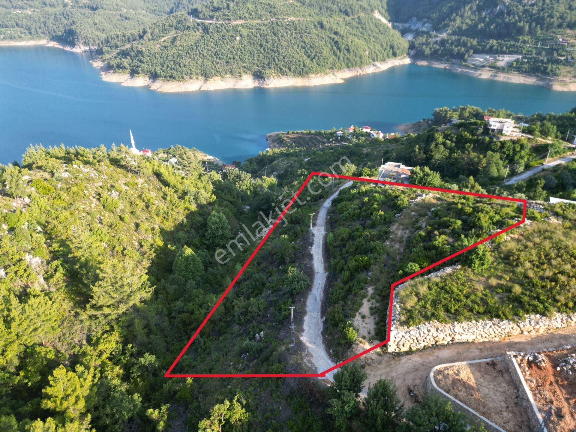 Dimçayı Bıçakçı Köyünde Göl Manzaralı Satılık 6200 M2 Tarla - Görsel 17