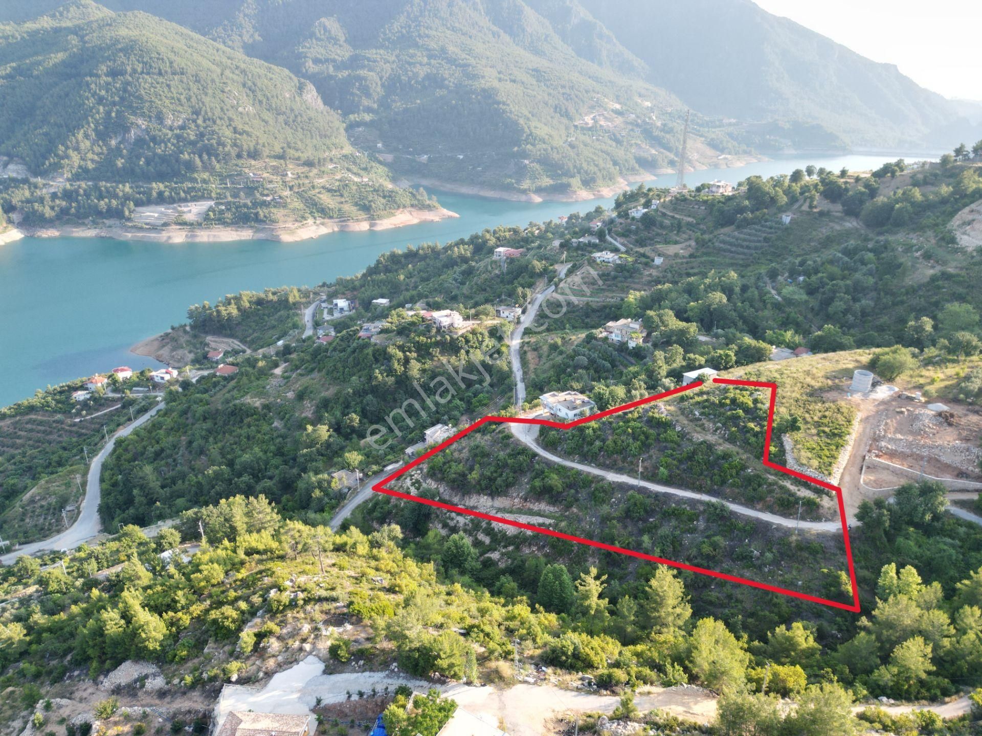 Dimçayı Bıçakçı Köyünde Göl Manzaralı Satılık 6200 M2 Tarla - Görsel 2