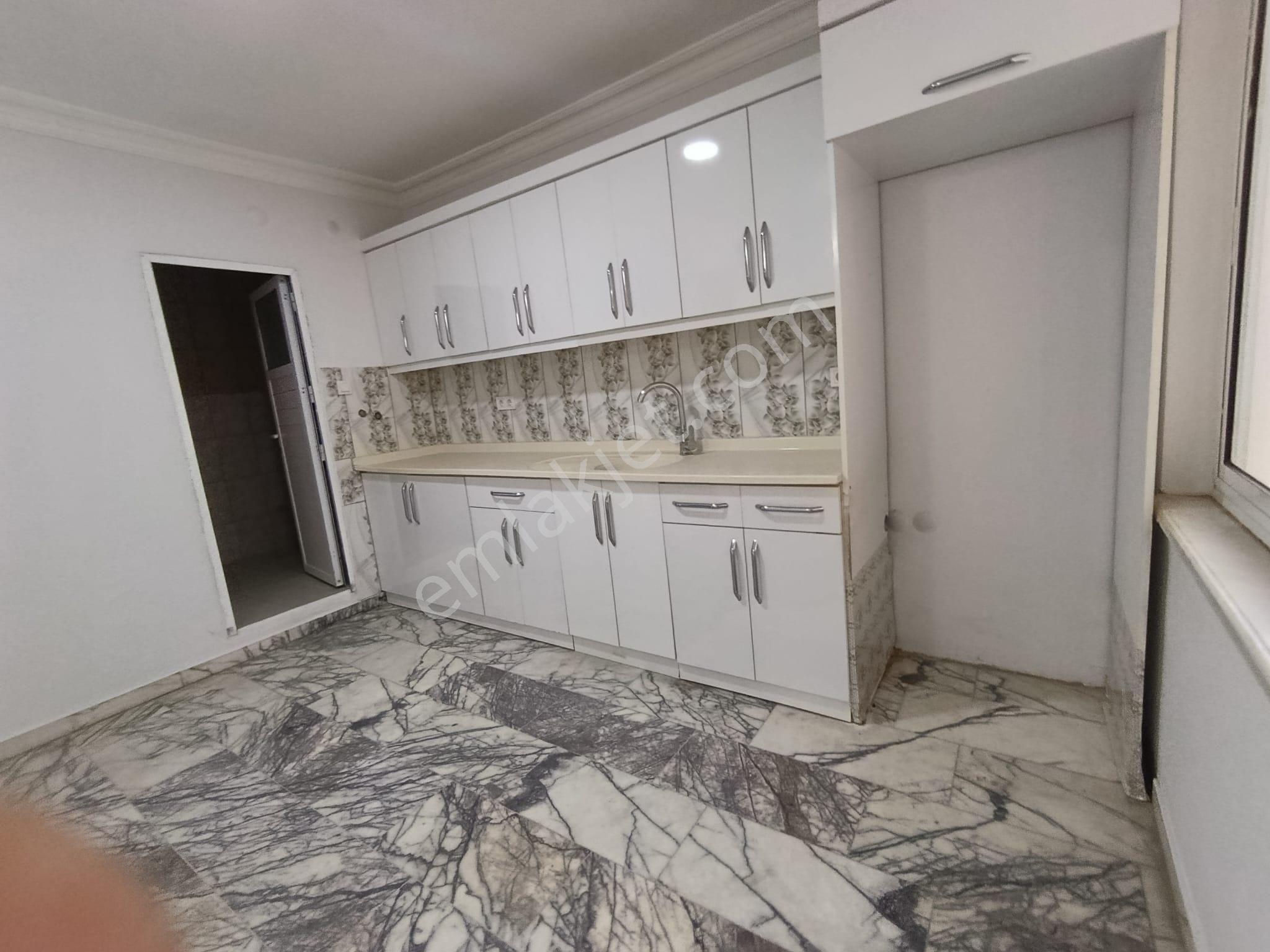 Didim Yuvakur Emlak Didim Merkezde Satılık 2+1,daire ,1.ci Katta
