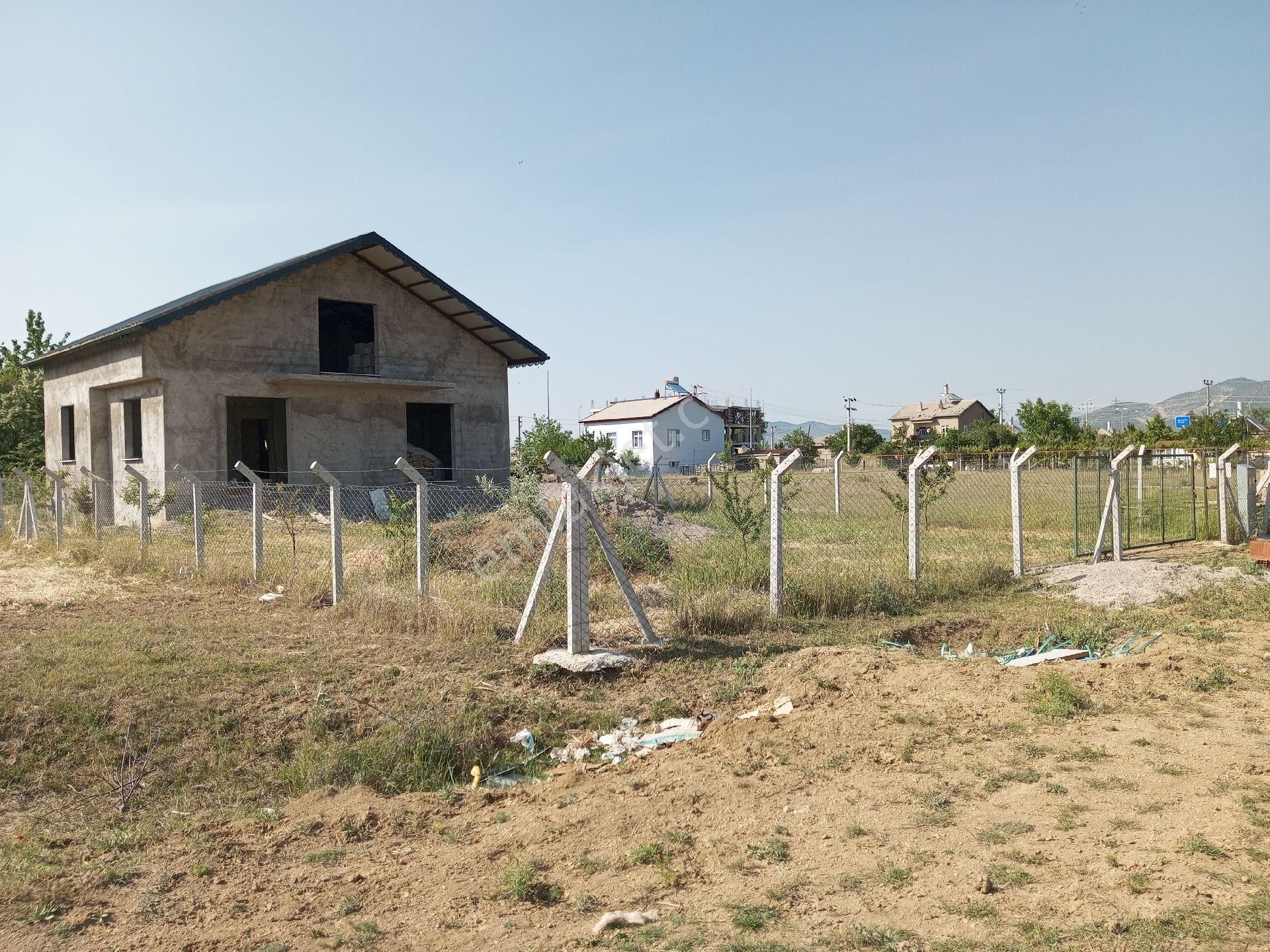 Seydisehir Kızılcalarda 573 M2 Arsa İçinde Müstakil Ev Doğalgazlı