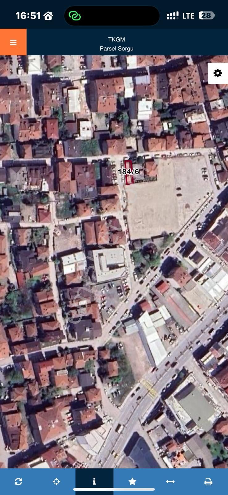 Rw Adaplatin'den Papuççular Muhtarlık Arkasında Satılık Arsa
