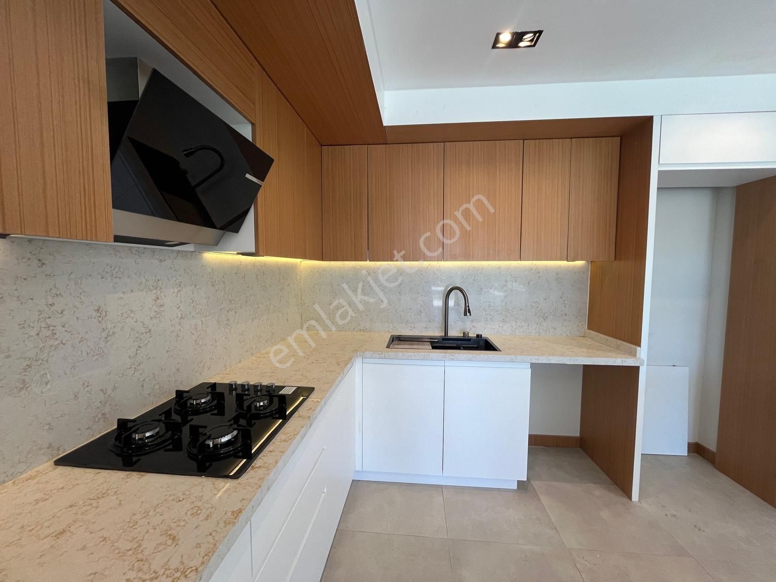 Güre Ramada Otel Bölgesinde 4+1 Tam Müstakil Havuzlu Muhteşem Villa - Görsel 7