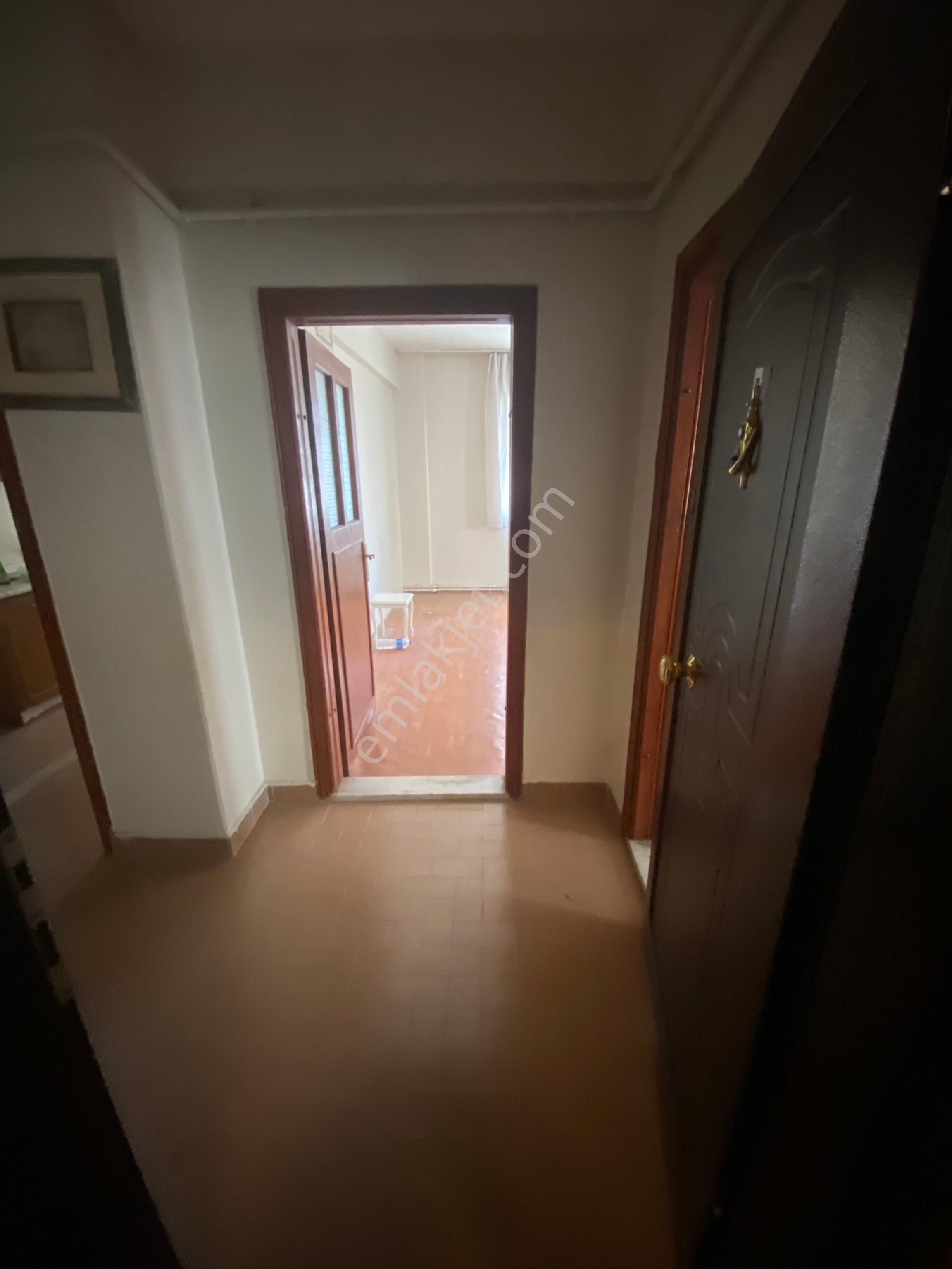Atatürk Mahallesi’nde 2 + 1 Kiralık Daire