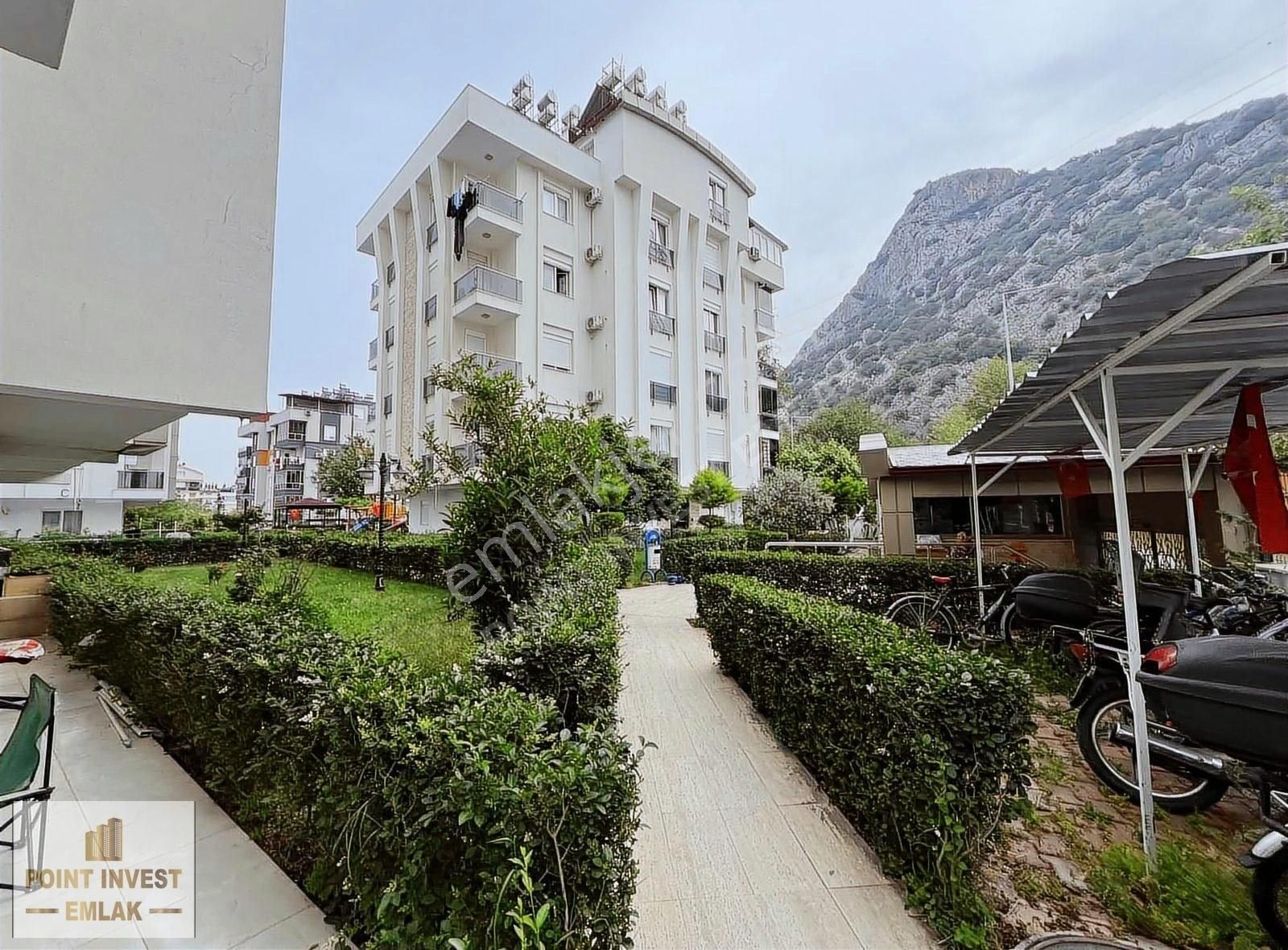 Poınt Invest'ten 2+1 Kapalı Otoparklı Havuzlu Sıte İçi Satılık