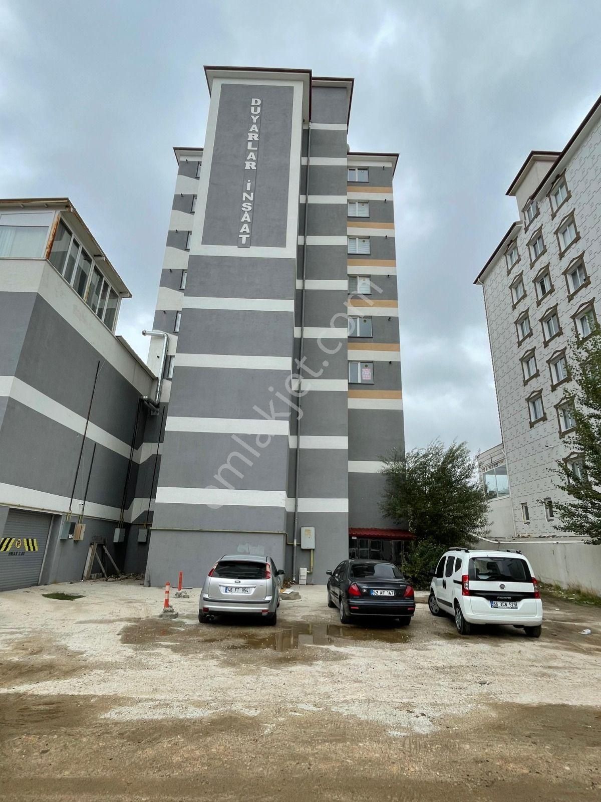 Şehir Hastanesinin Yanında 1+1 Eşyalı Kiralık Daire