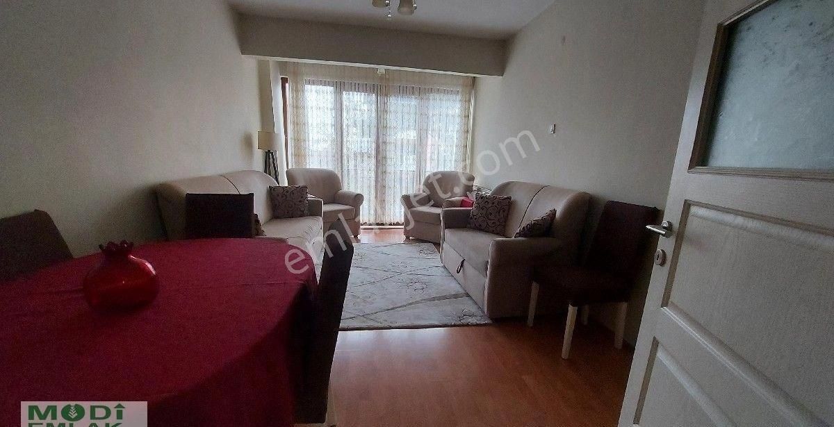 Zeynepkamil Eşyalı Kiralık 2+1 Kombili Daire