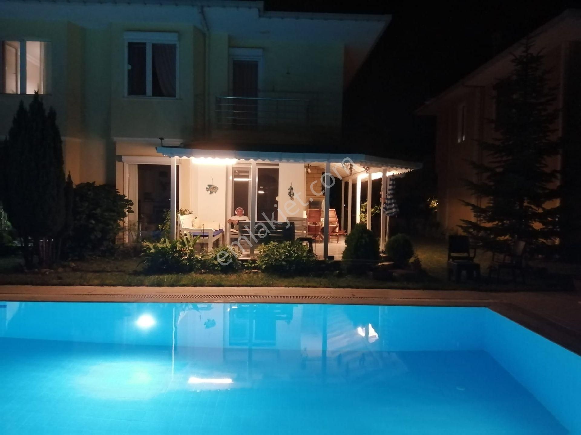 Remax Anka'dan Kumbaba'da Butik Sitede Satılık Villa