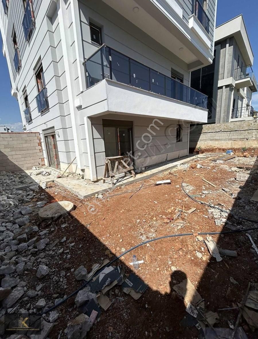 Döşemealtı Bahçeyakada Villa Tadında Süper Bahçe Dublex