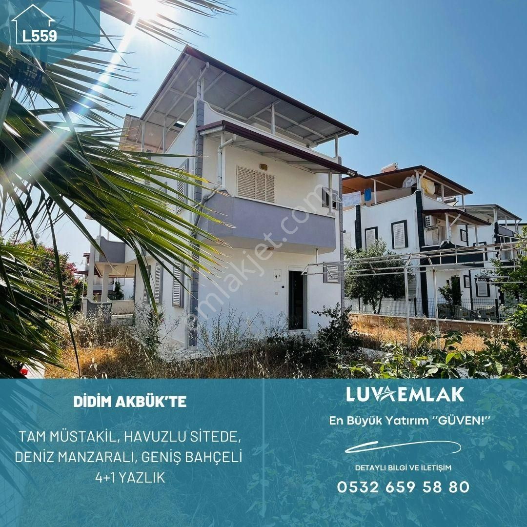 Didim Akbük'te Mavinin Ve Yeşilin Arasında, Tam Müstakil Satılık 4+1 Yazlık