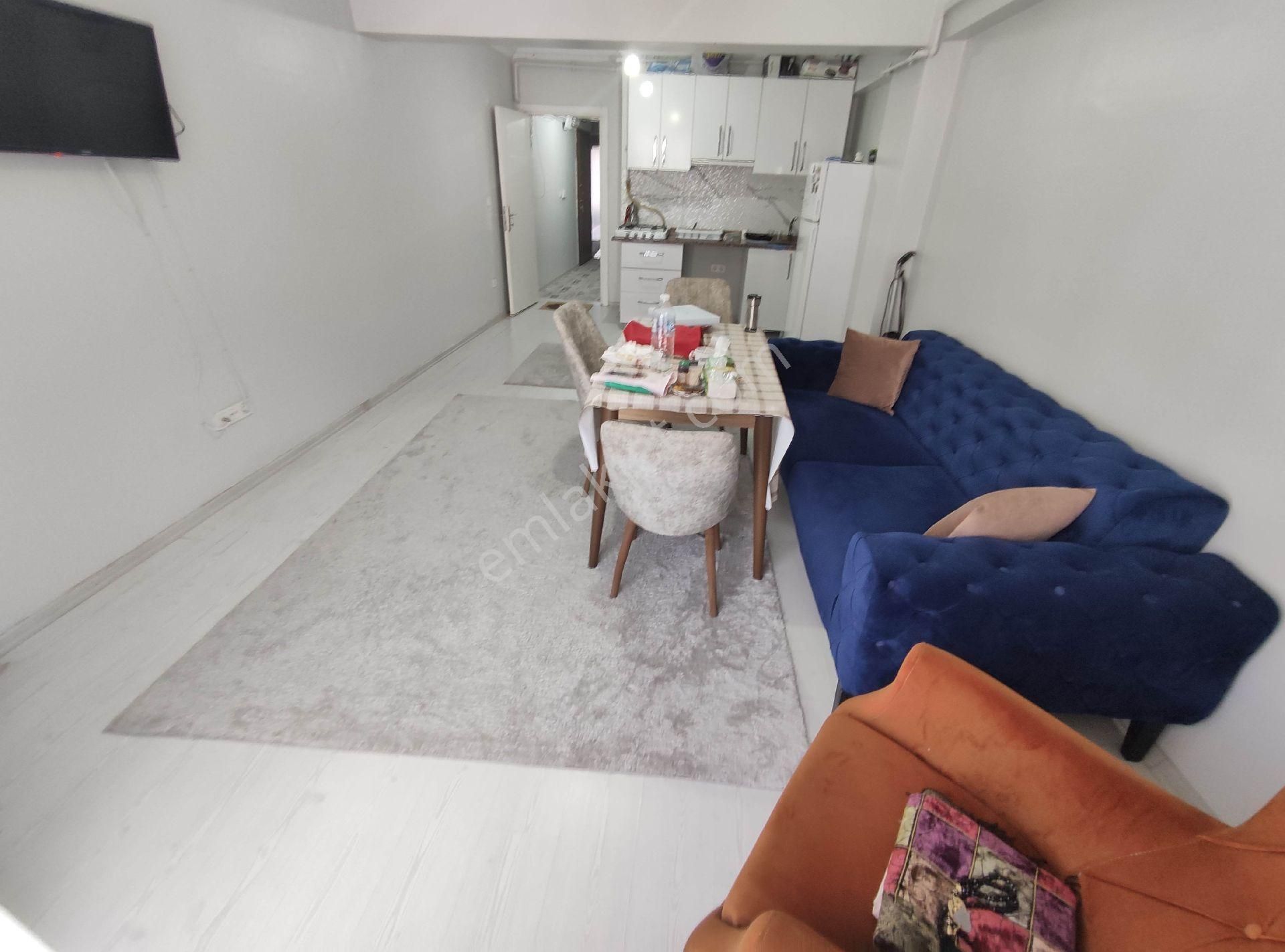 Kaçırmayın Metro-büs 10dk Full Eşyalı Muhteşem 2+1 Daire