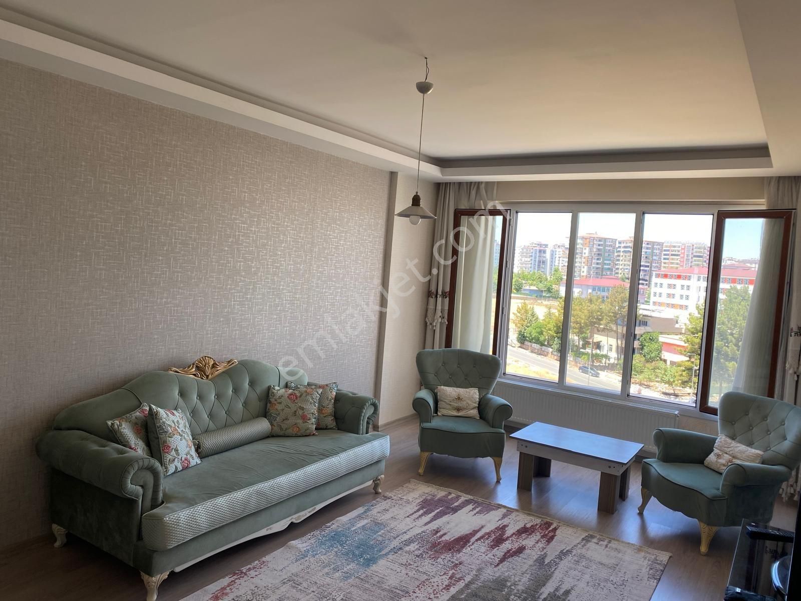 Eşyalı,ceylan Avm Ve Memorial Hastahanesine Yürüme Mesafesinde