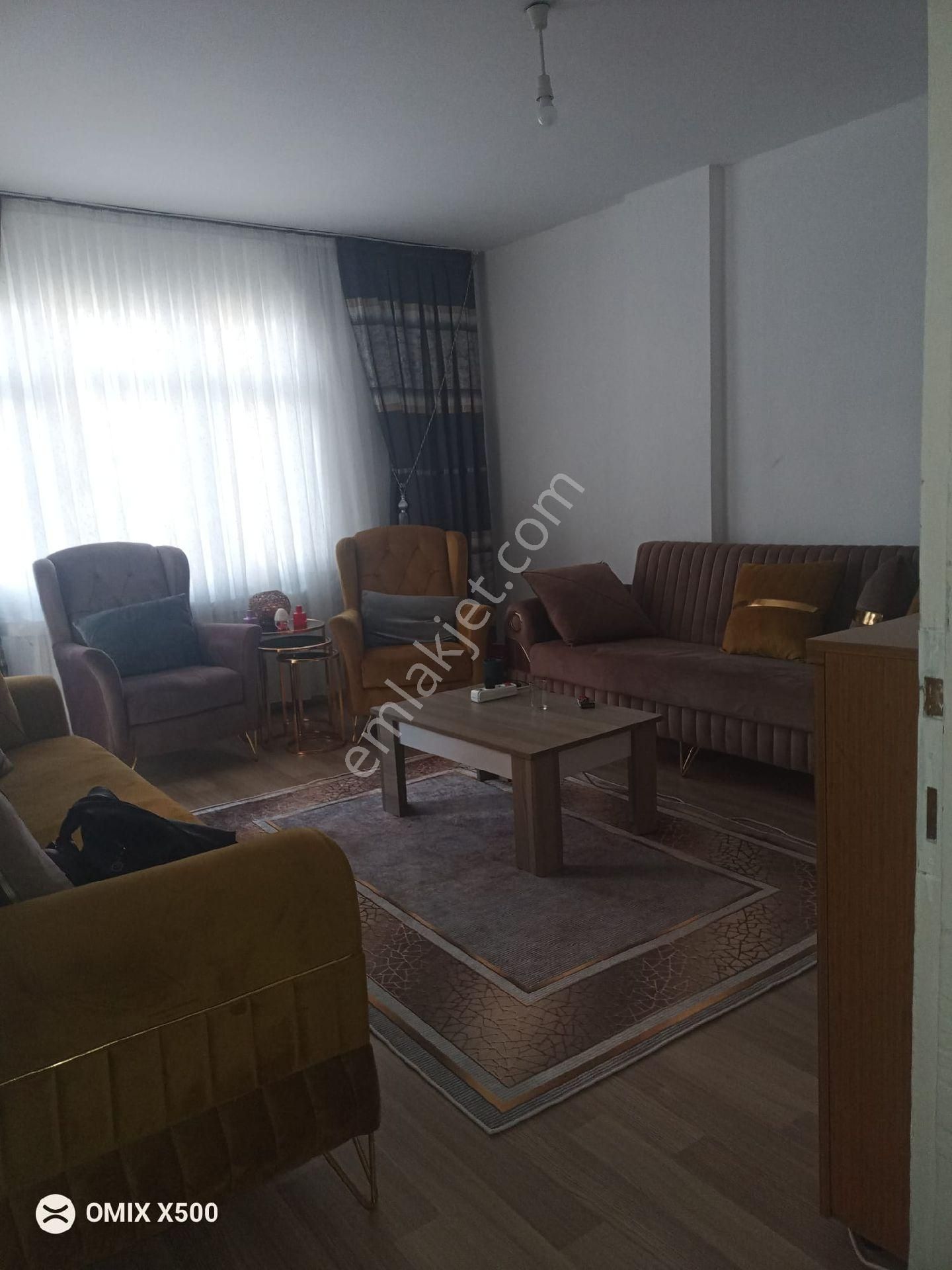 Kirazlıda Satılık 2+1 Daire (hisse 18)
