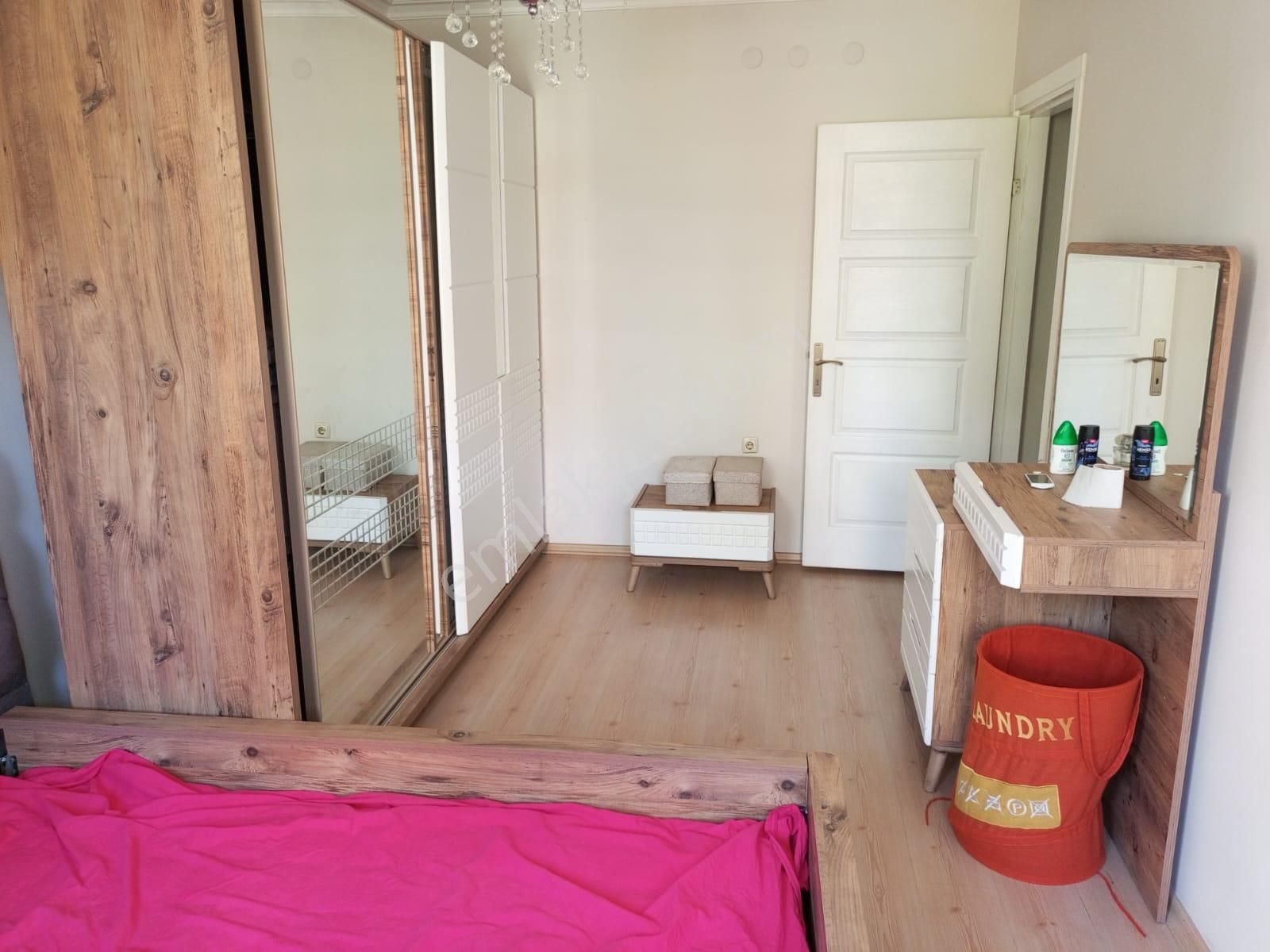 Yenigirne Örnekköy Medikal Arkası Satılık 3+1 Daire Orta Kat Asnsörlü - Görsel 23