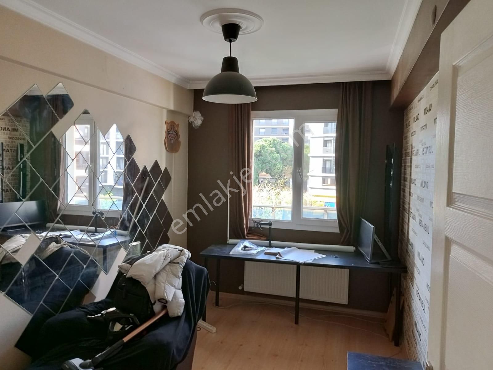 Yenigirne Örnekköy Medikal Arkası Satılık 3+1 Daire Orta Kat Asnsörlü - Görsel 19