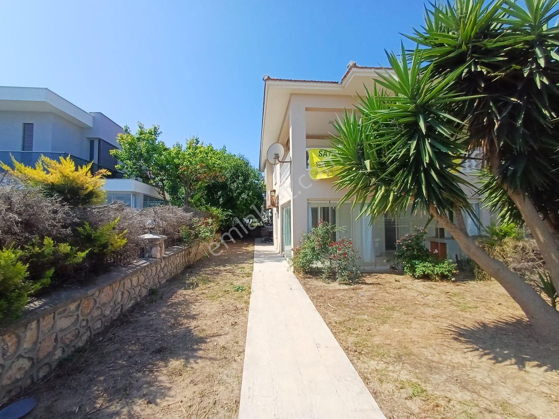 Boyalık Beachotel Karşısı Denize Plaja 250 M Yürüme 3+1 Villa - Görsel 11