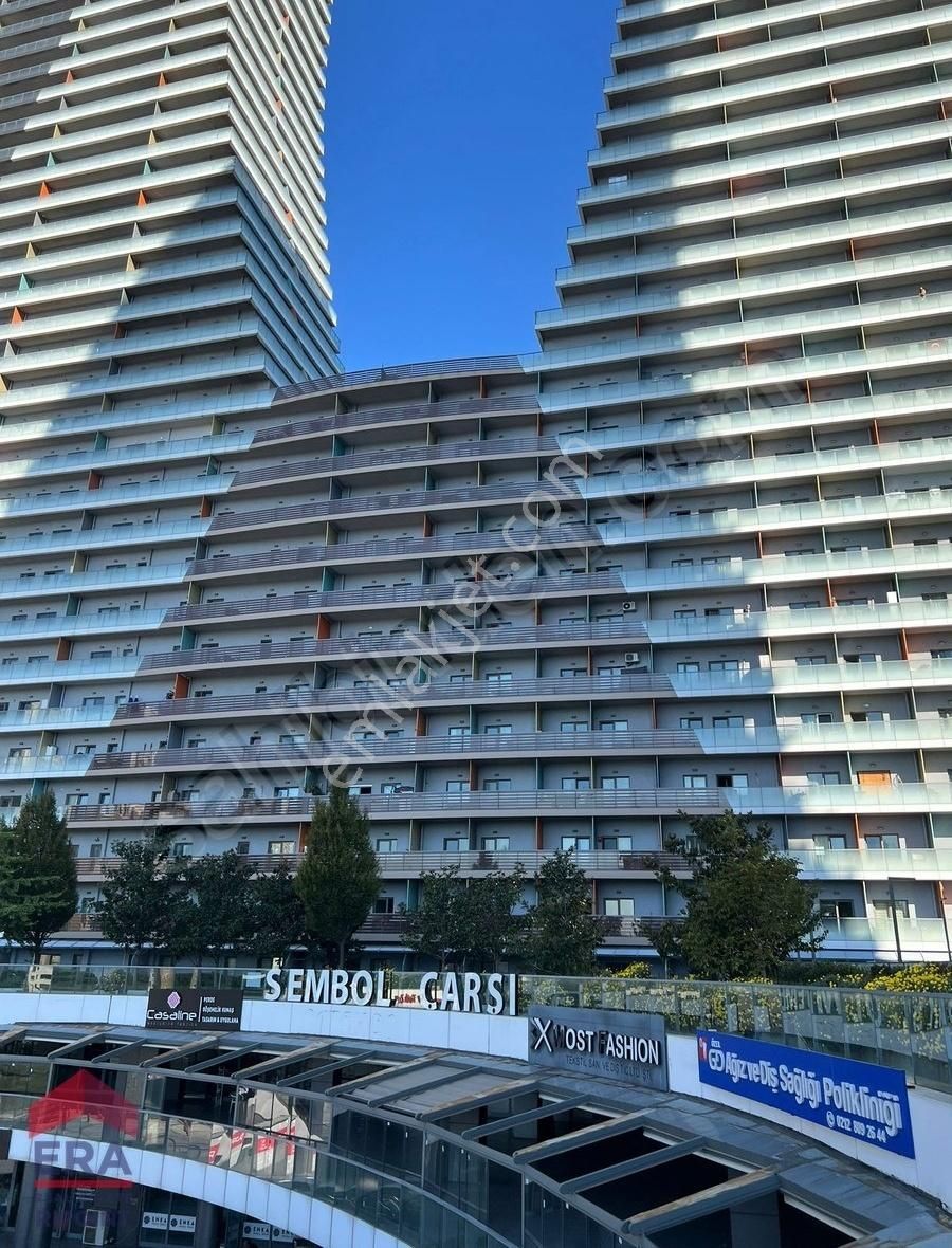 Sembol İstanbul Güvenlikli Havuzlu Sitede 1+1