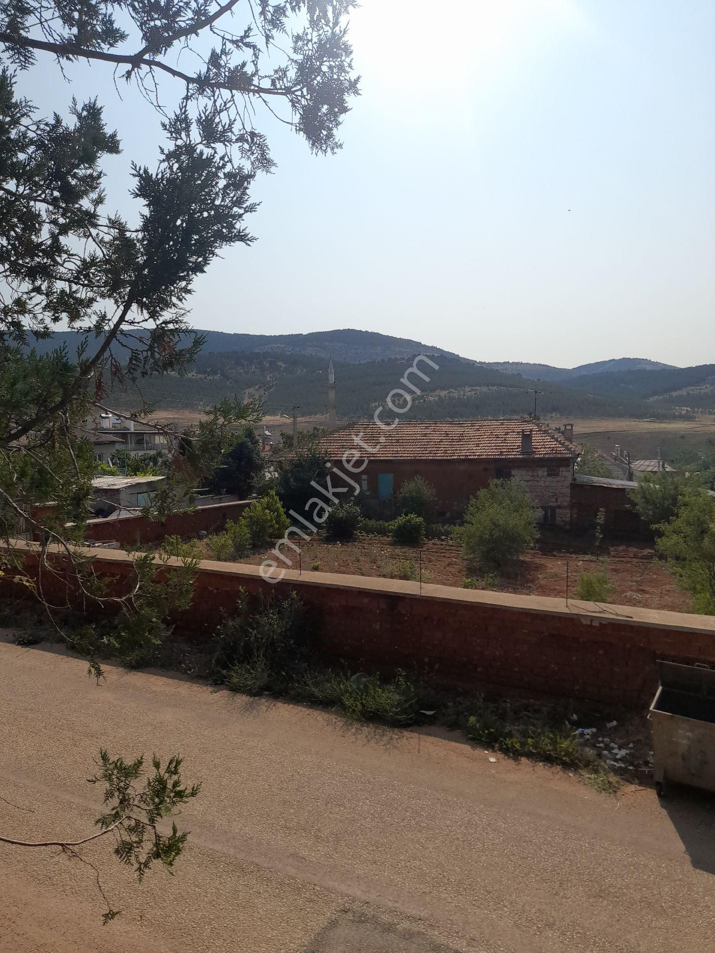 Konya Beyşehir Gül Emlaktan İhüyük İmrenler Mah Satlık 2 Katlı Taş Bina Ve Bahçesi - Görsel 28