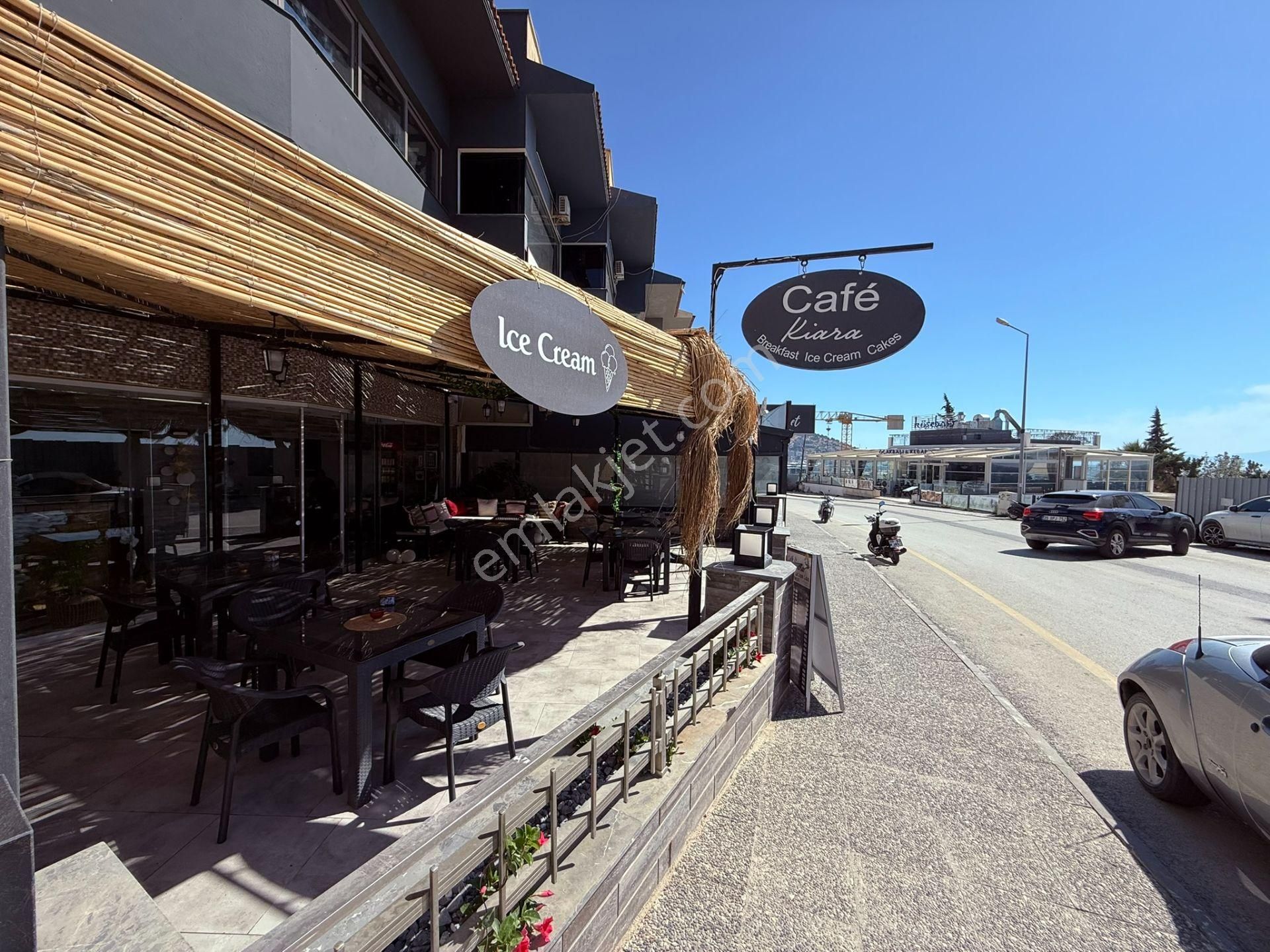 Marina Bölgesinde İşlek Cadde Üzerinde Devren Kiralık Cafe