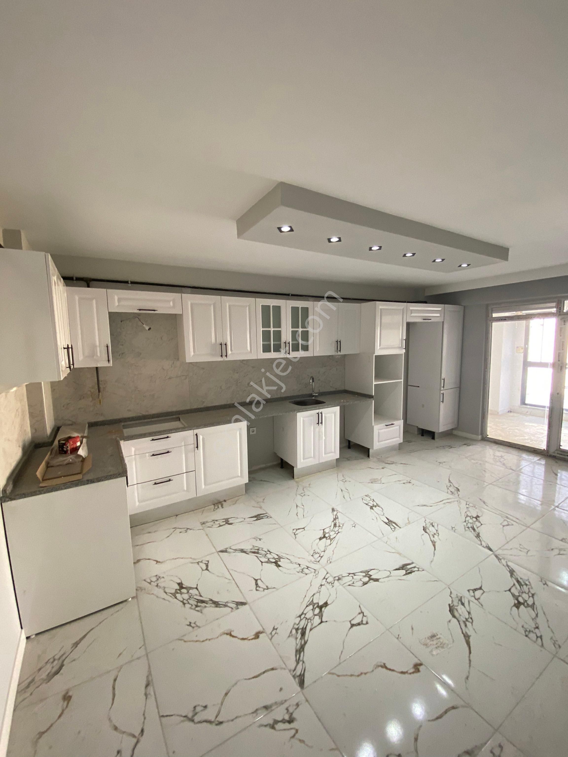 Au Desticilerden Tombakzade Blv Yakını 160m2 Ultra Lüx 3+1 Daire