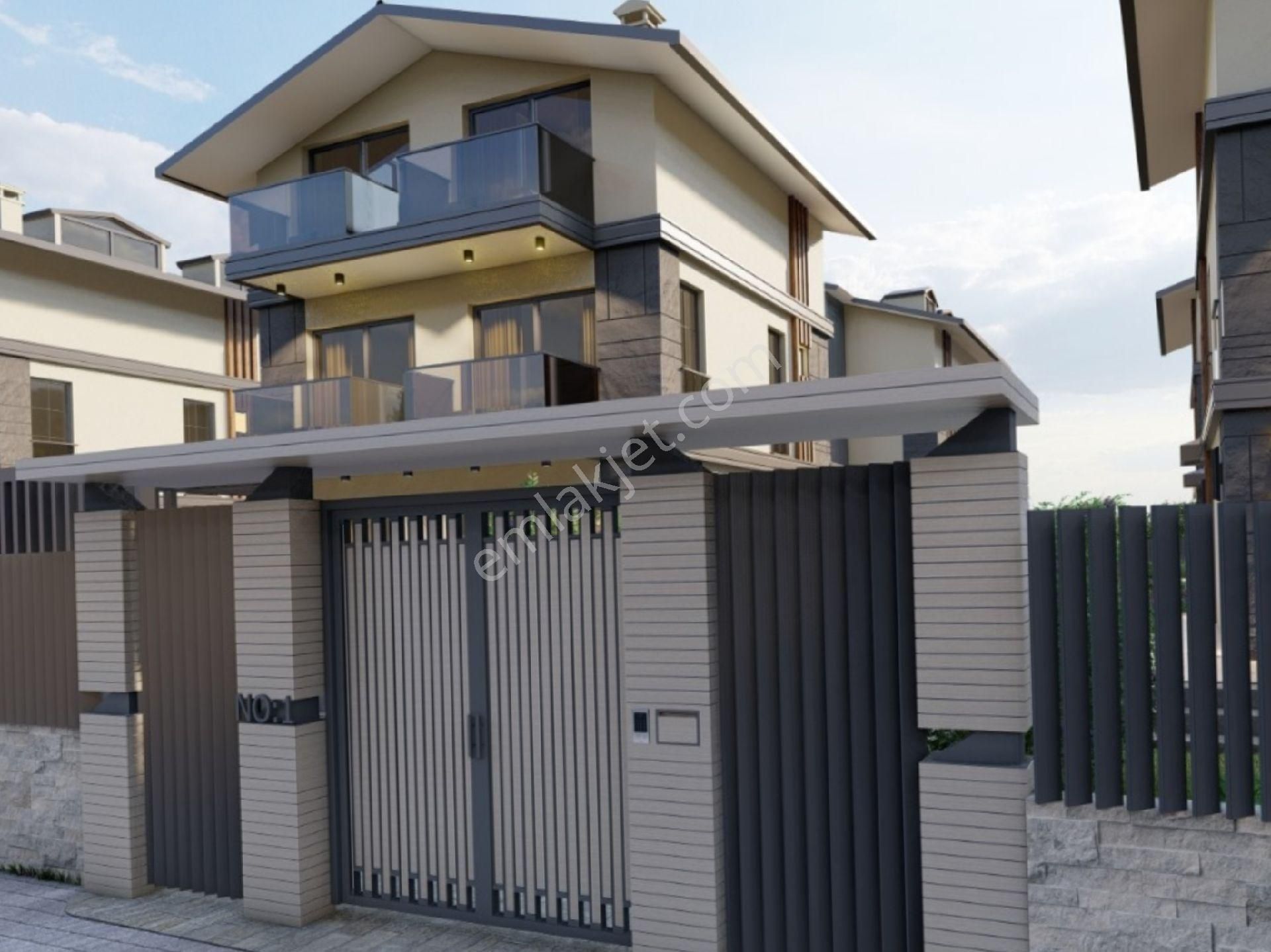 Fethıyede Doğa Ile İçiçe Modern Şık Villa