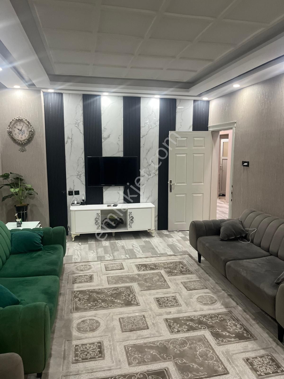 Karaköprü 35 Mt Çok Bakımlı Lüks Daire