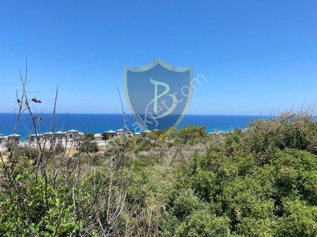Girne Esentepe'de Kapanmaz Deniz Manzaralı Uygun Fiyatlı Satılık Arsa !!