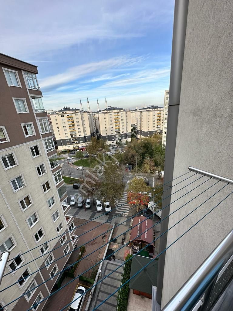 Beypalas Rezidans 1+1 Kiralık Cadde Cephe Daire