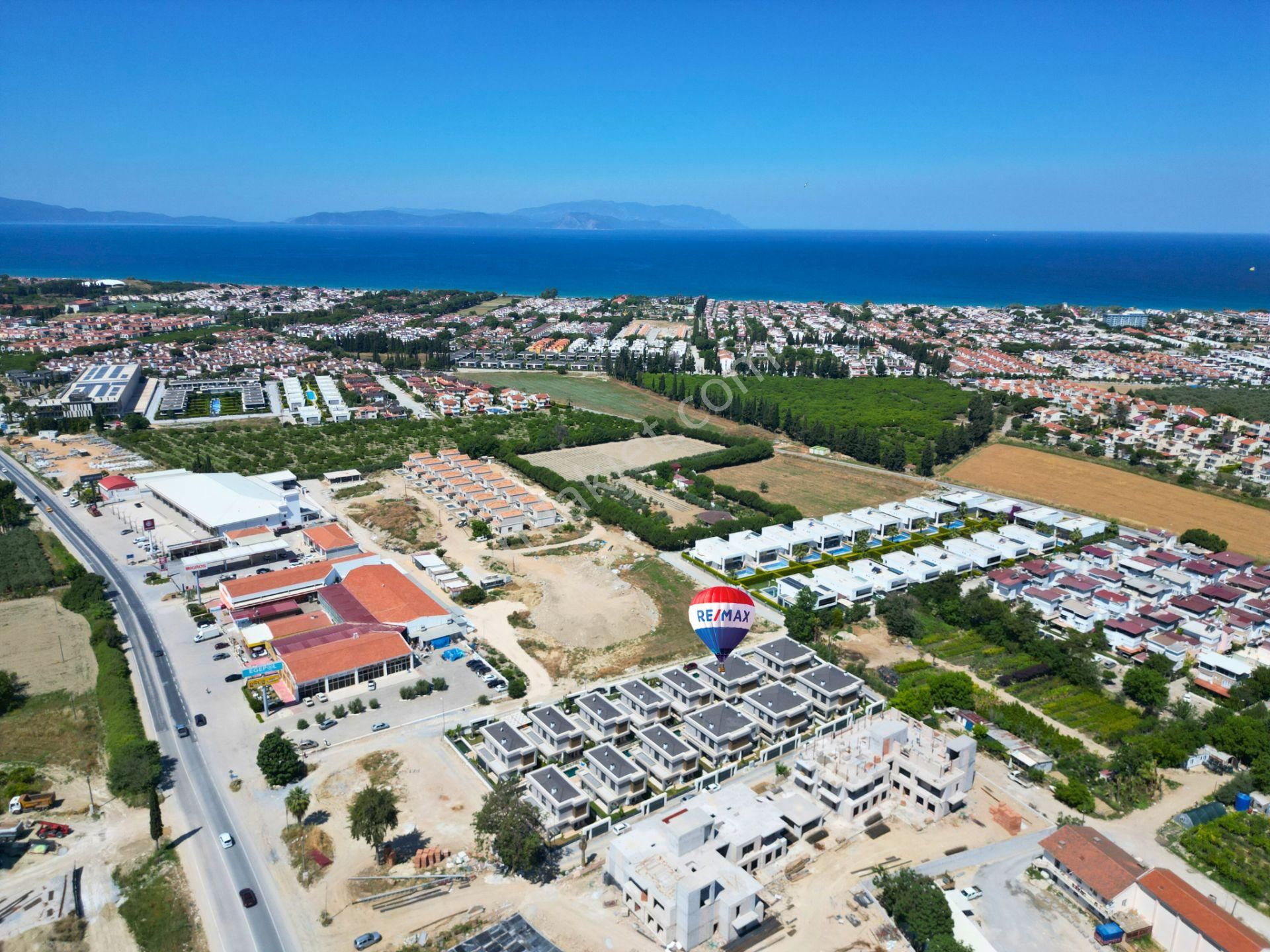 Kuşadası Karaova Mevkiinde 5+1 Özel Havuzlu Lüks Villa ...
