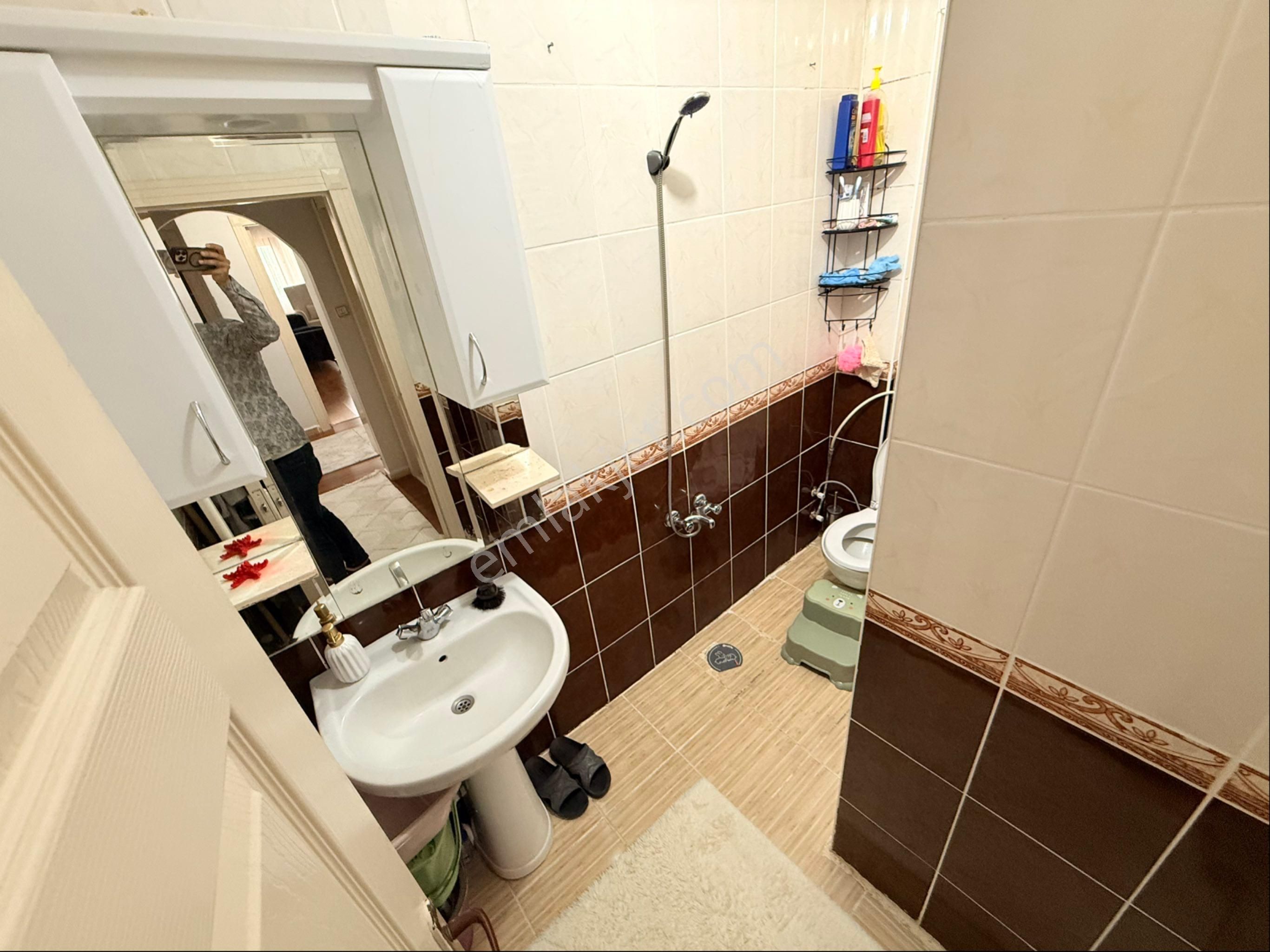 Ufuktepe Caddesine Yakın Orta Katta Manzaralı Satılık Daire - Görsel 15