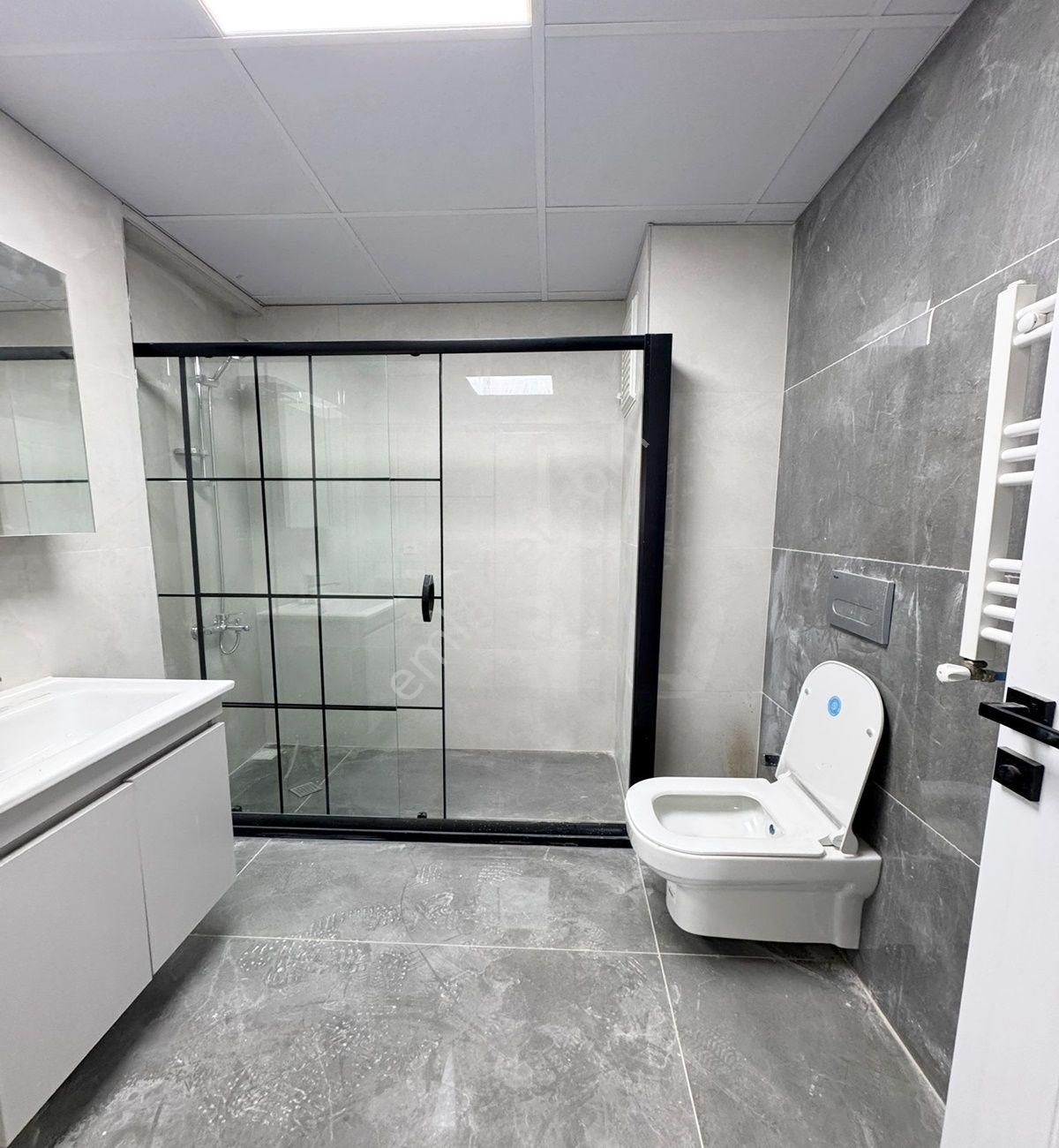 Avcılar Merkezde Sıfır 2+1 Kullanışlı Satılık Daire - Görsel 21