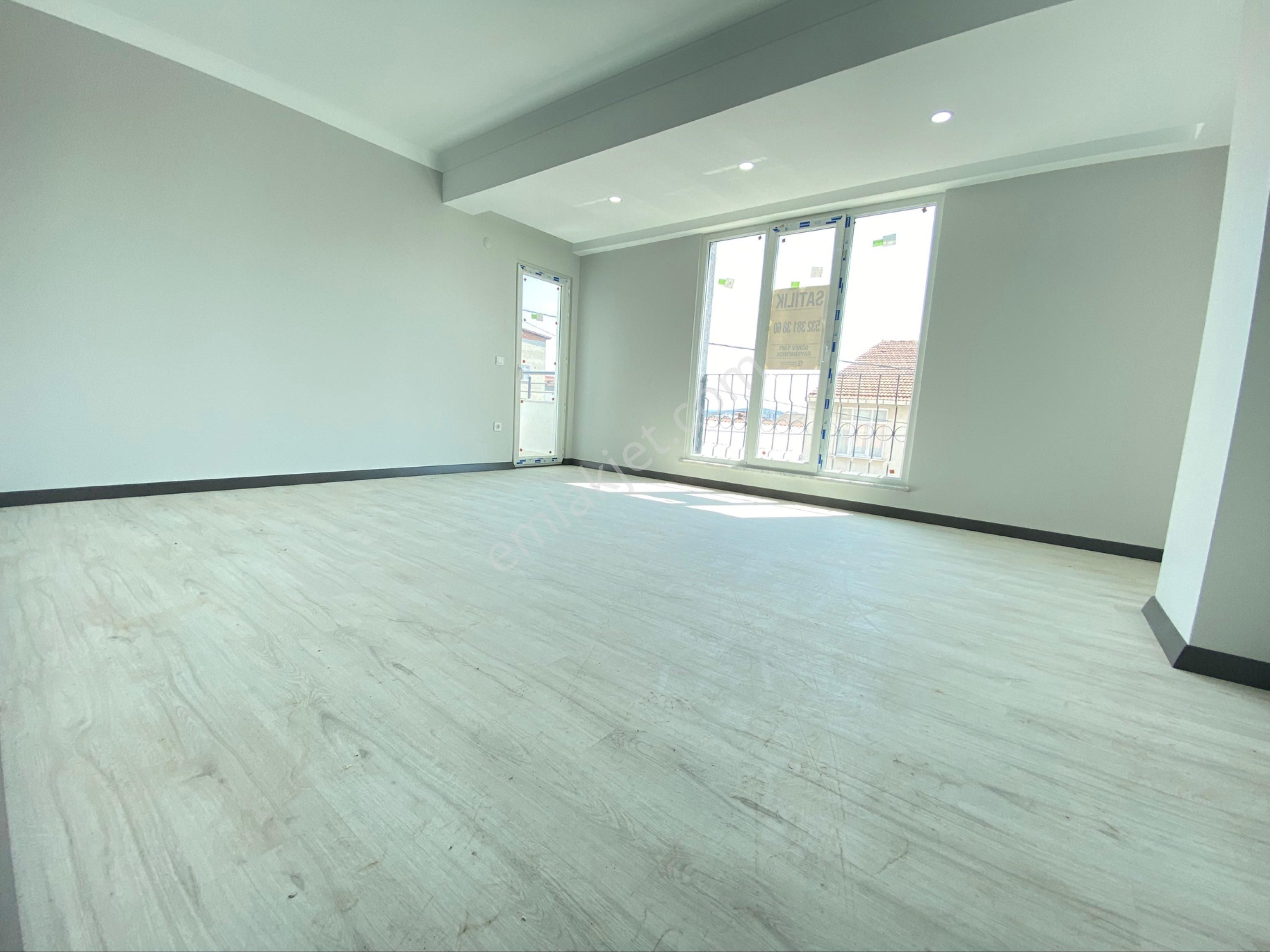 Sultanbeyli Mimarsinan Mah. Satılık 3+1 Arakat Daire - Görsel 3