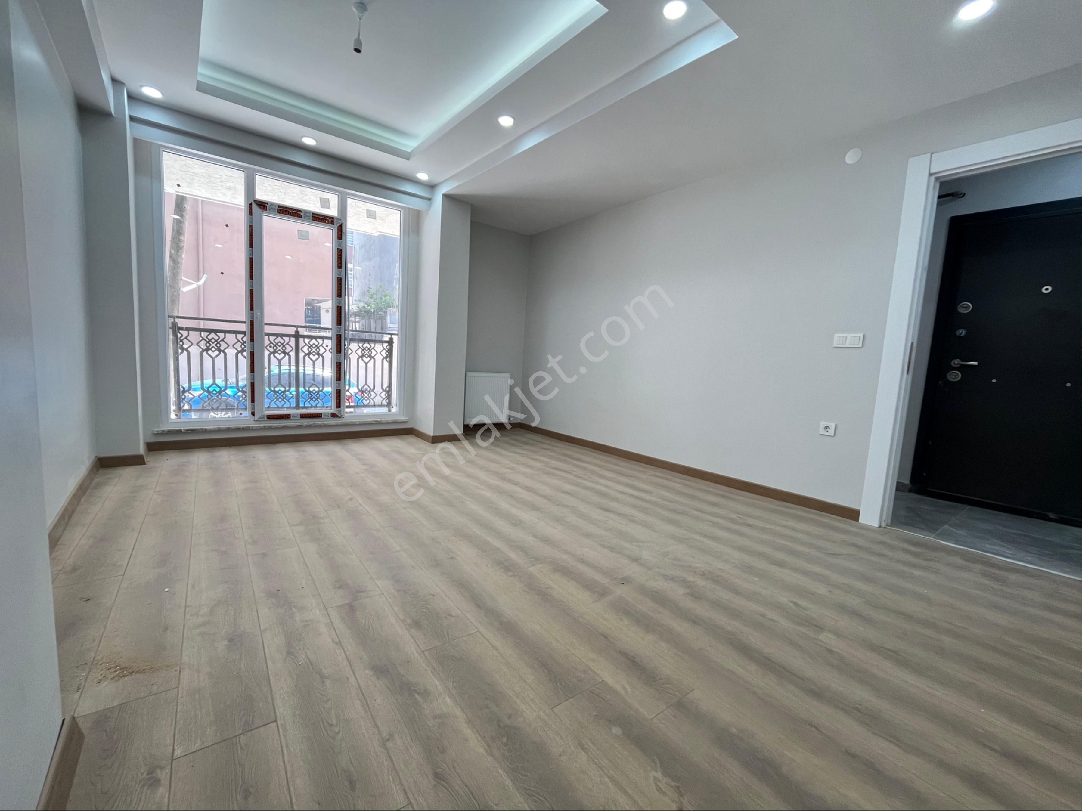 İmren Gayrimenkulden Satılık S.çeşmede 2+1 Lüks Geniş Daire