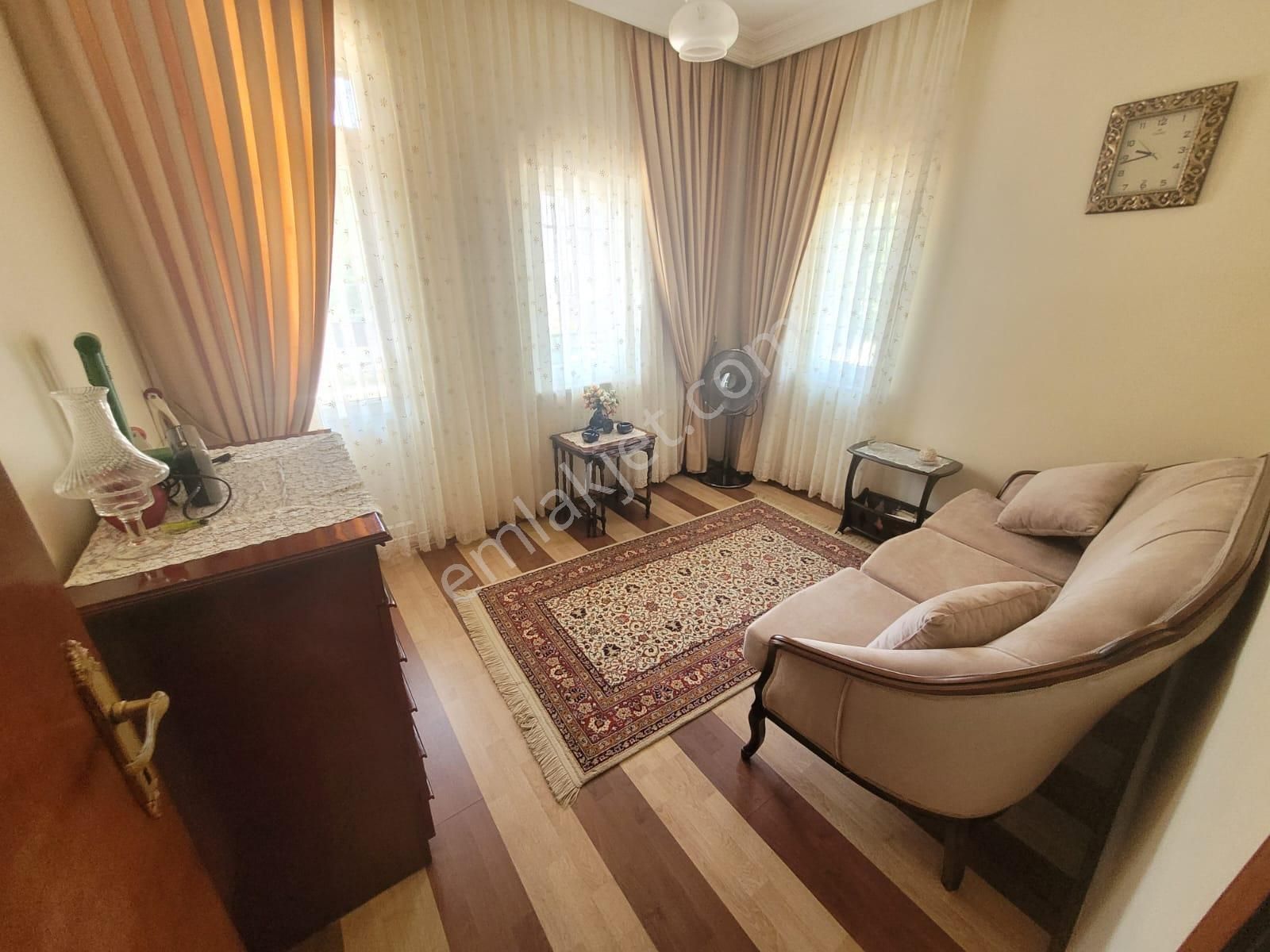 Delux'den Topağaç Mah.'de Denize Yürüme Mesafesinde Villa - Görsel 23