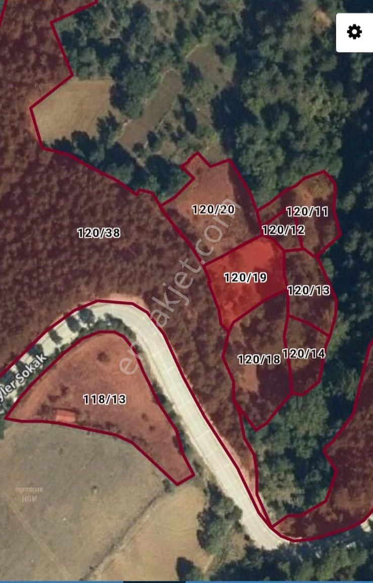 Balıkesir Dursunbey İlçesinde Satılık Bahçe