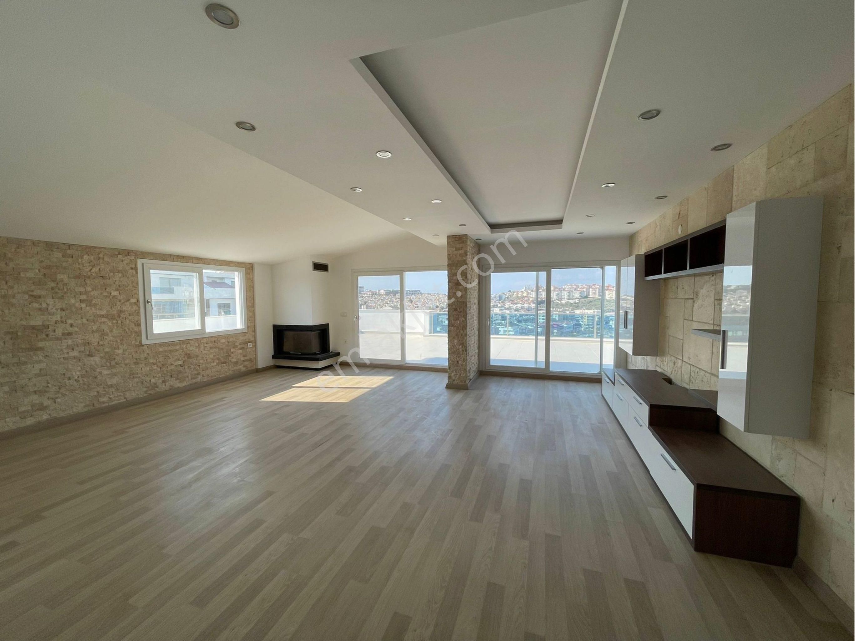 Kuşadası Değirmenderede 4+1 Geniş Teraslı Satılık Dubleks Daire - Görsel 4