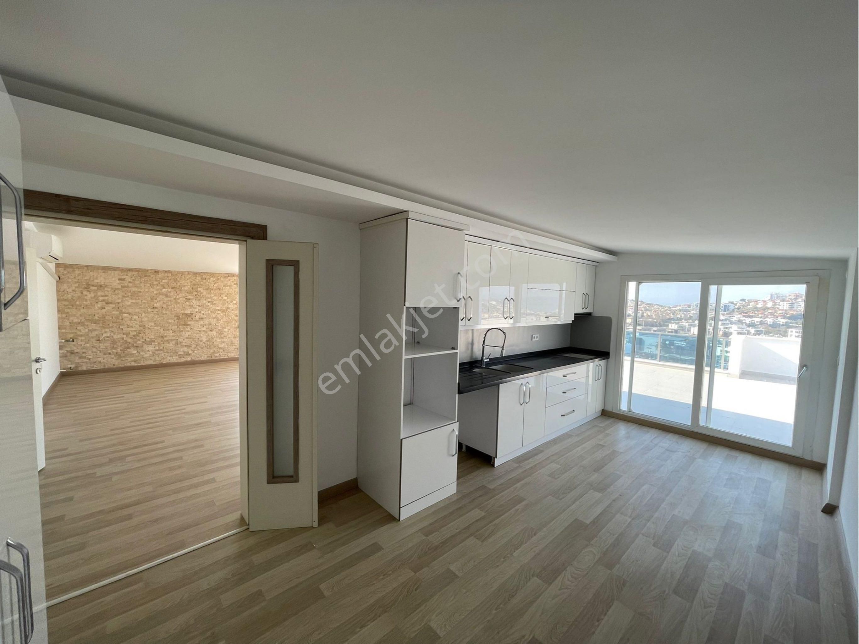 Kuşadası Değirmenderede 4+1 Geniş Teraslı Satılık Dubleks Daire - Görsel 3