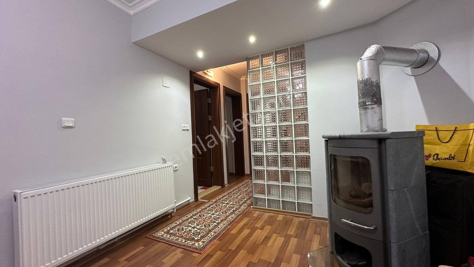 Urla Zeytinalanı Sahilde Deniz Manzaralı Satılık 3 Katlı Villa - Görsel 25