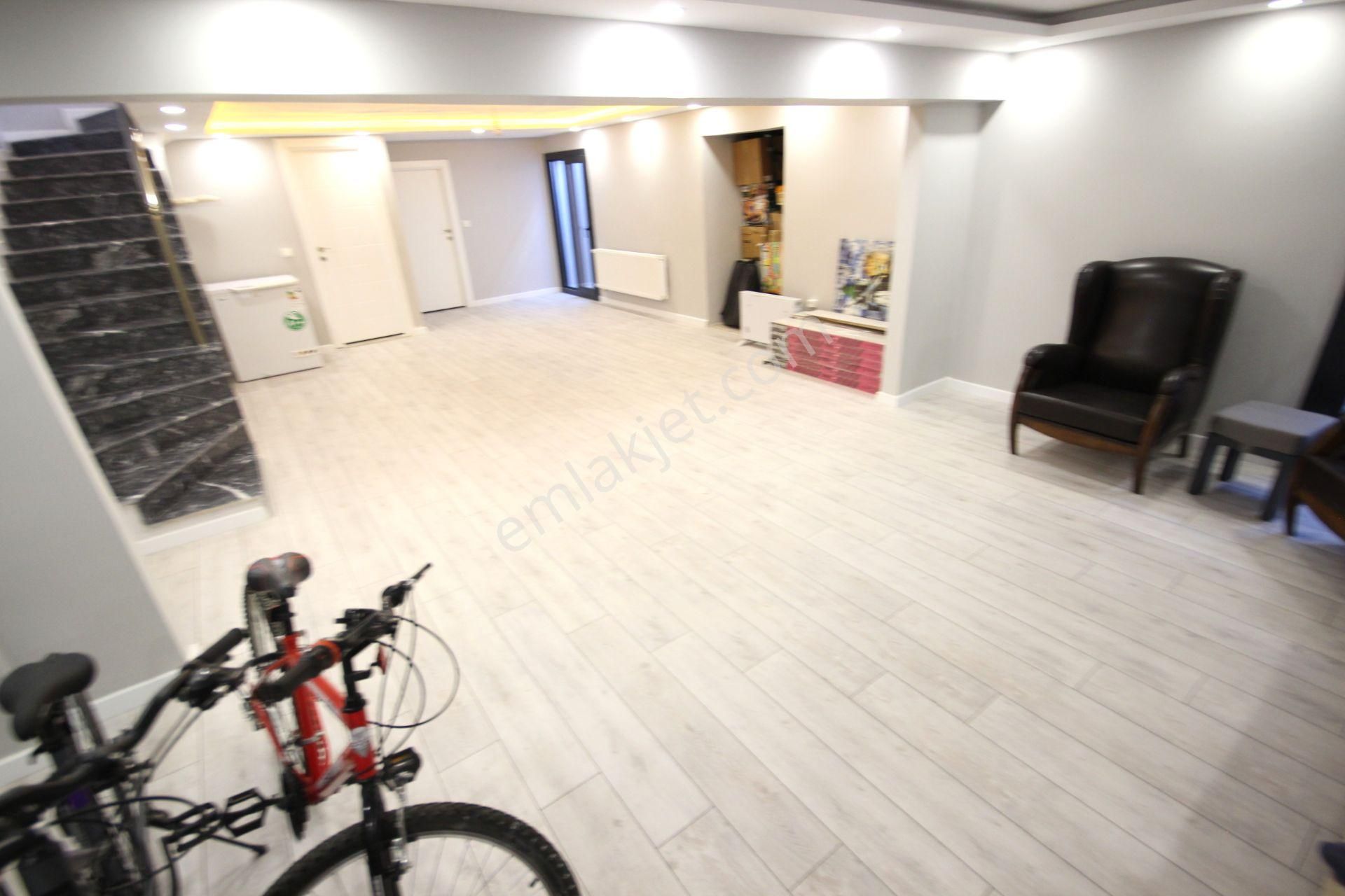 Goldhouse Dan Satılık Villa Yeşilüzümlüde Havuzlu Müstakil 5+1 - Görsel 29