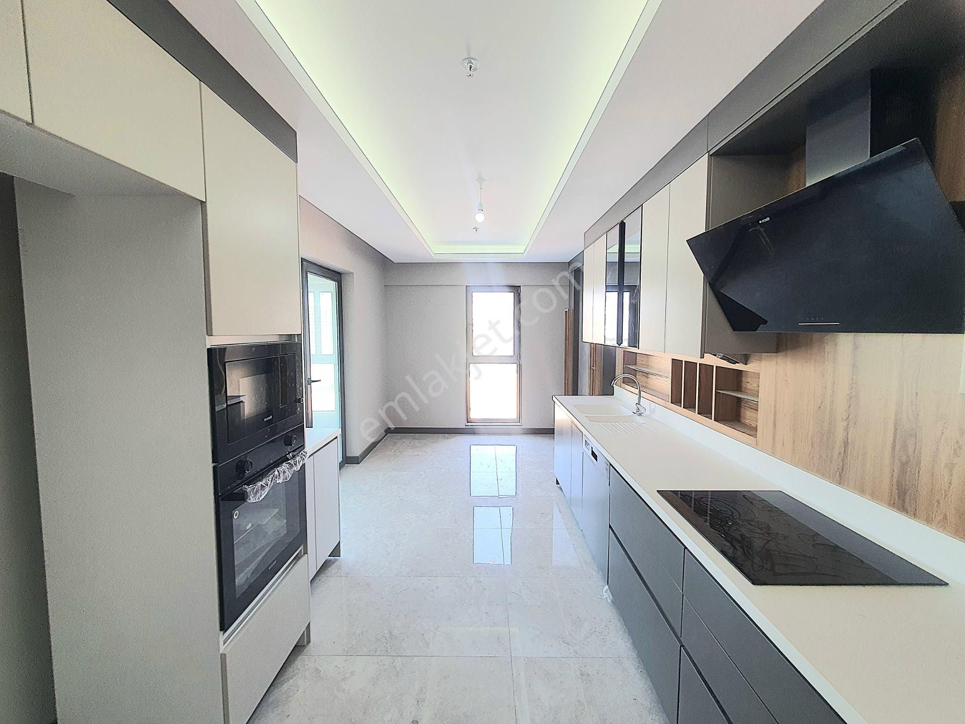 Göksu&susuz Bölgesinde Oturuma Hazır Sıfır Lux 4+1 Satılık Daire/marka