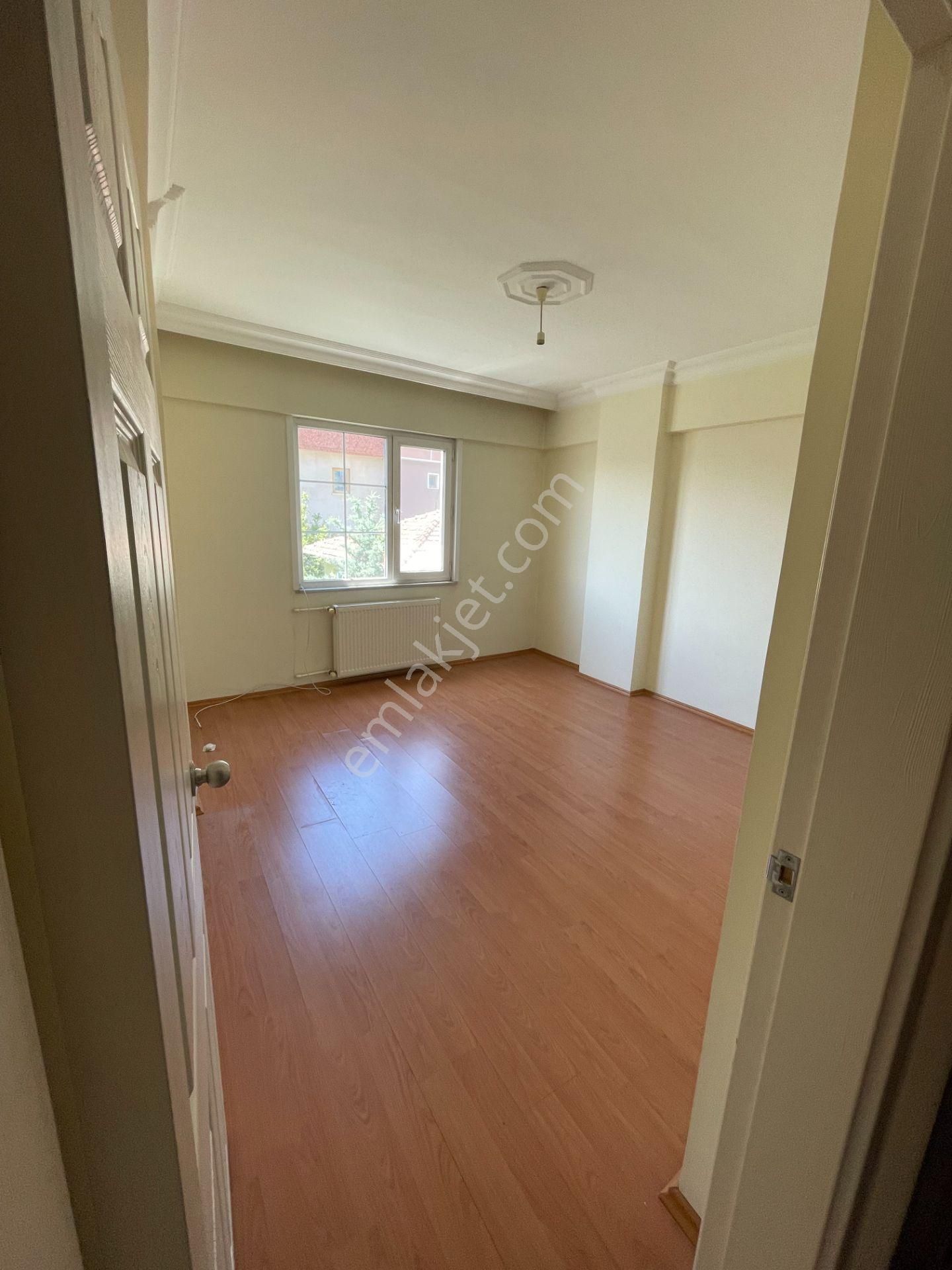 Beykoz Kavacık Kaptanlarda Medipol Ünvs Yürüme Mesafesinde 160 M2satılık Daire