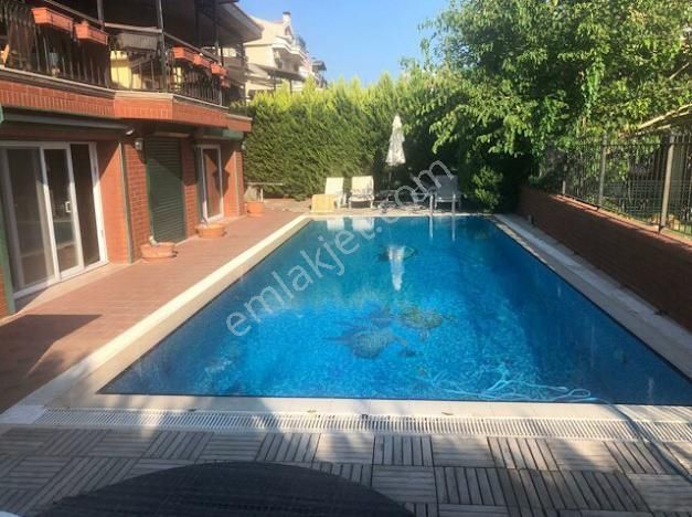 Cunda Adası Müstakil Havuzlu Dubleks Villa