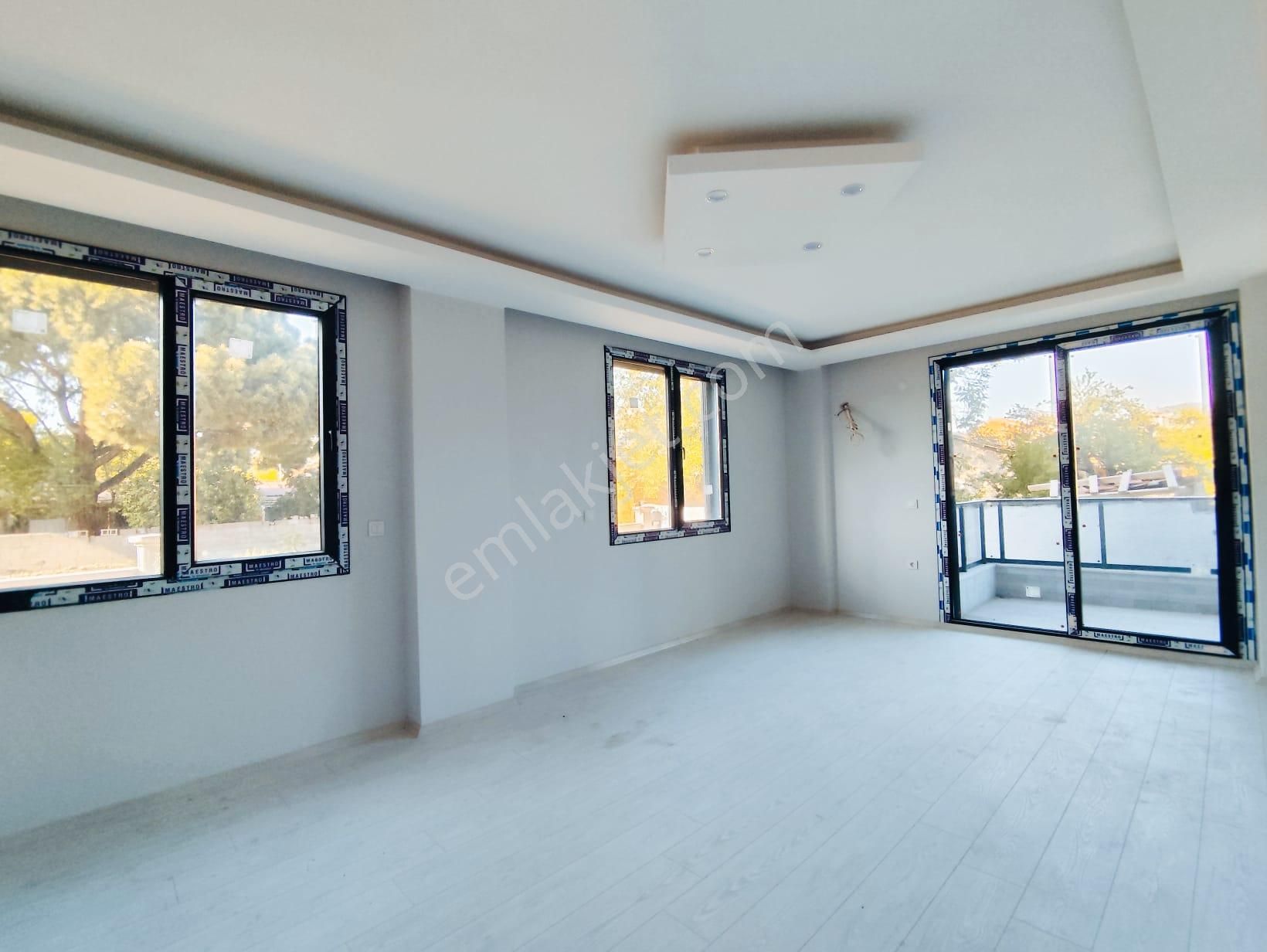 Ayvalık Altınovada 3 Katlı Binanın 2.katı 2+1 Sıfır Lüks Daire - Görsel 19