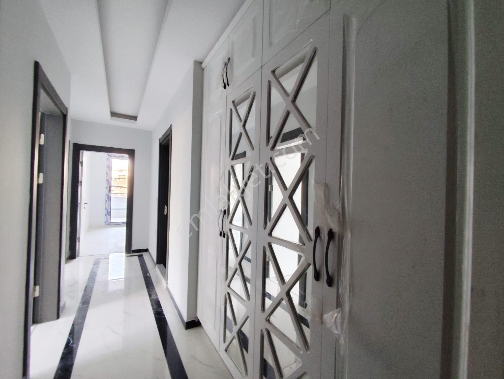 Ayvalık Altınovada 3 Katlı Binanın 2.katı 2+1 Sıfır Lüks Daire - Görsel 16
