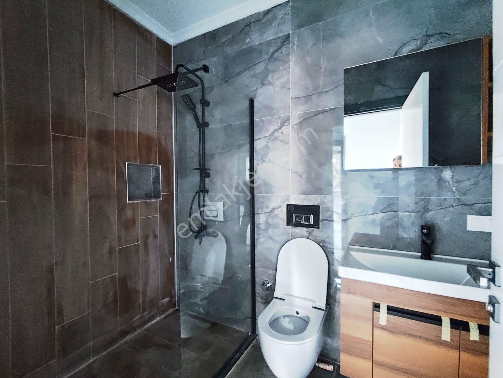 Ayvalık Altınovada 3 Katlı Binanın 2.katı 2+1 Sıfır Lüks Daire - Görsel 28