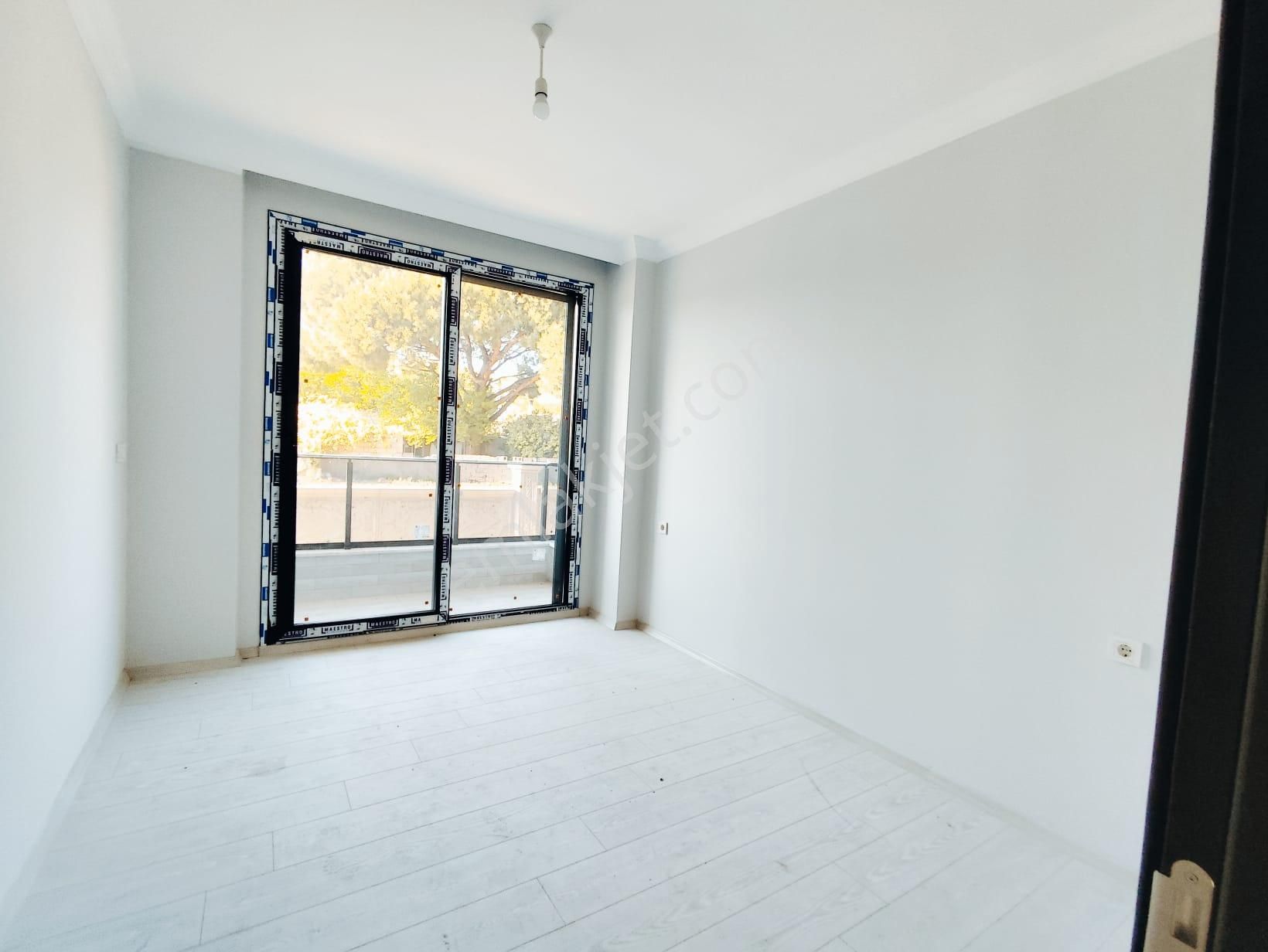 Ayvalık Altınovada 3 Katlı Binanın 2.katı 2+1 Sıfır Lüks Daire - Görsel 25