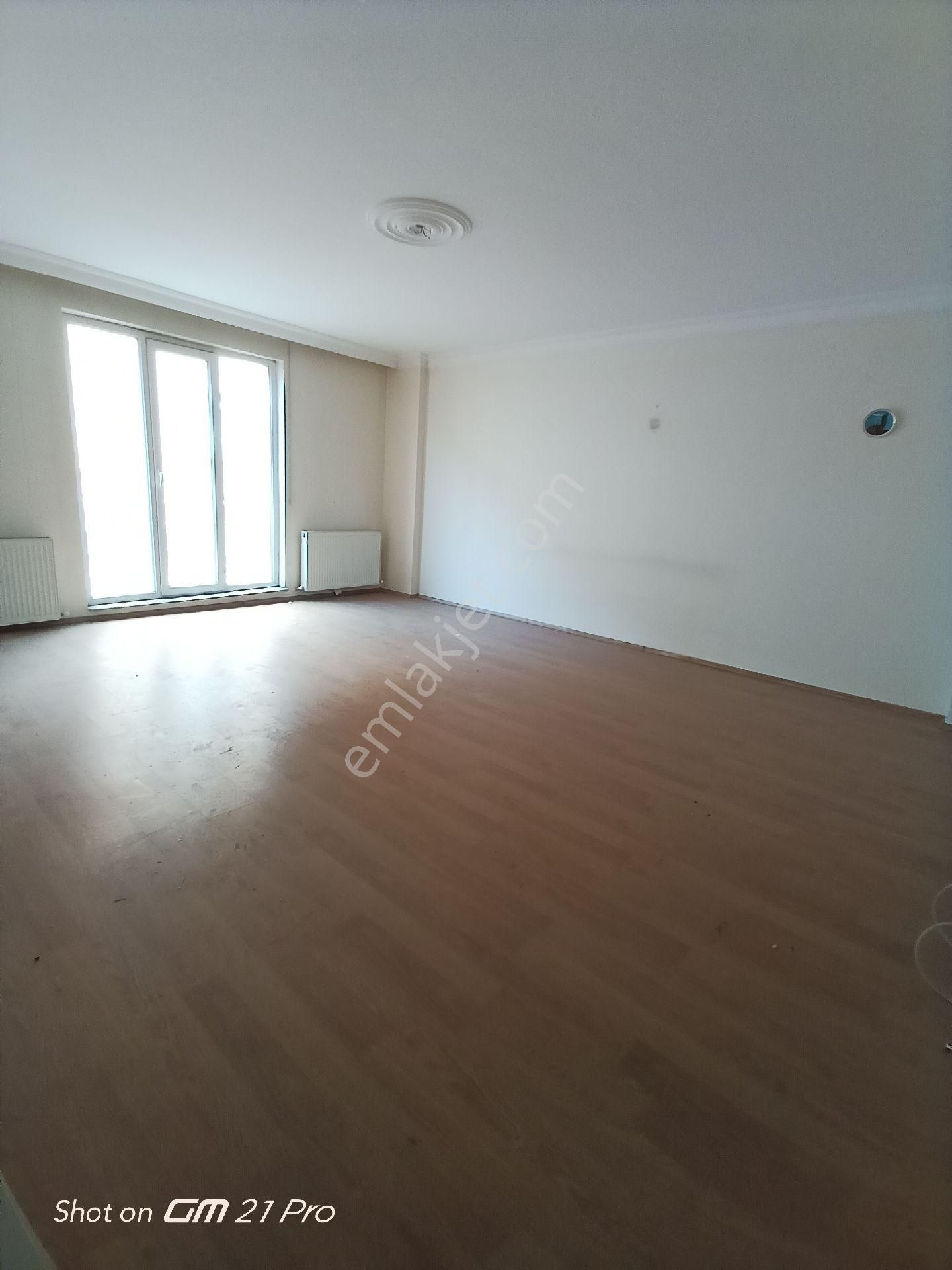 Gür House Gayrimenkul Tekirdağ Süleymanpaşa Ortacami Mahallesi'nde Satılık 3+1 Daire